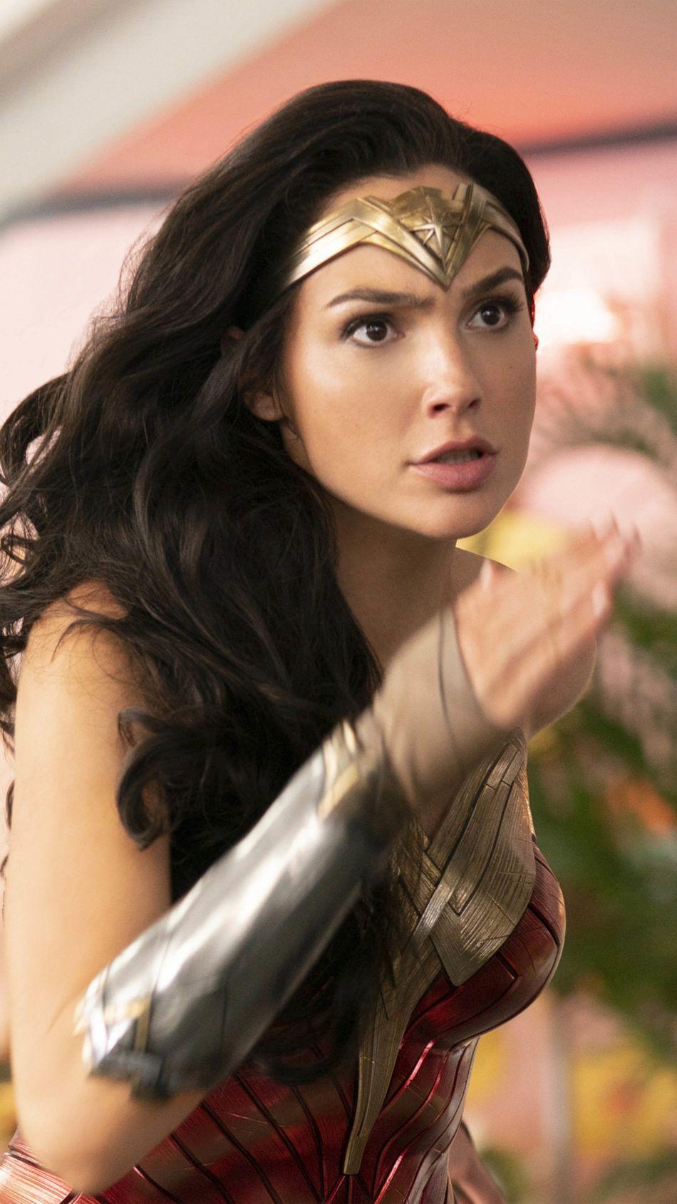 950x1689 Actress Gal Gadot In Wonder Woman 1984 4K Ultra HD Mobile Wallpaper. Gal gadot wonder woman, Gal gadot, Wonder woman cosplay