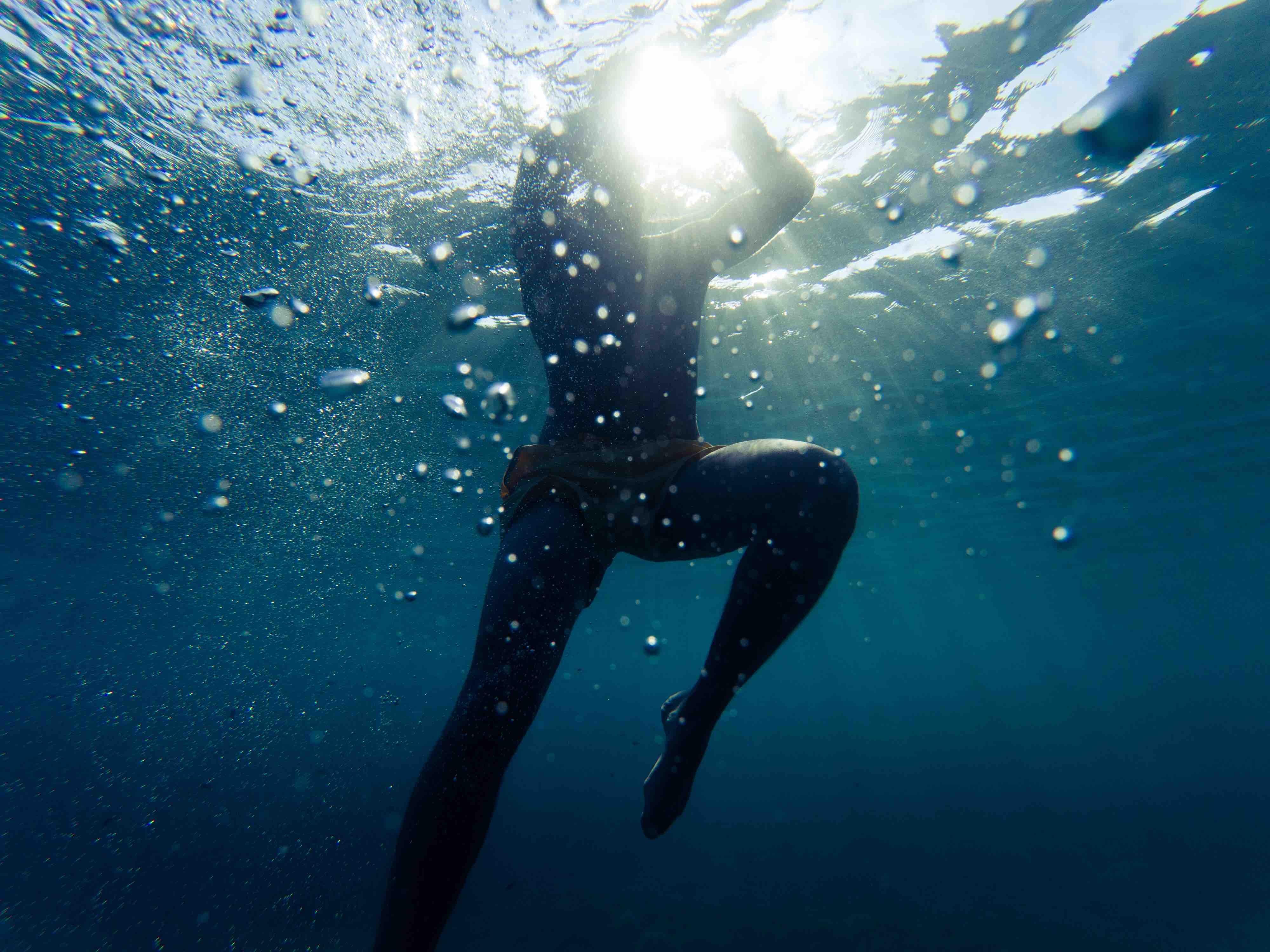 4000x3000 4000x3000 #leg, #diving, #sea, #water, #bubble, #sunset, #summer, # body, #nature, #Free , #sunlight, #swimming, #coast, #blue, #outdoors, #ocean, #person, #greek, #sunrise, #underwater. Mocah HD Wallpaper