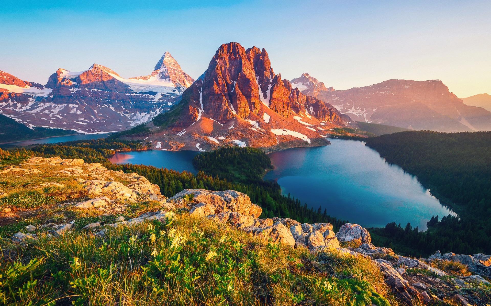 1920x1200 Canada British Columbia Mountain Lake Scenery High Quality Wallpaper
