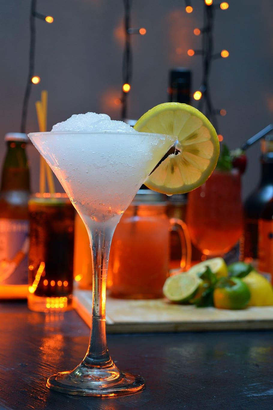 910x1369 cocktail wallpaper, drink, classic cocktail, alcoholic beverage, cocktail garnish, gimlet, cocktail, daiquiri, distilled beverage, margarita, pisco sour