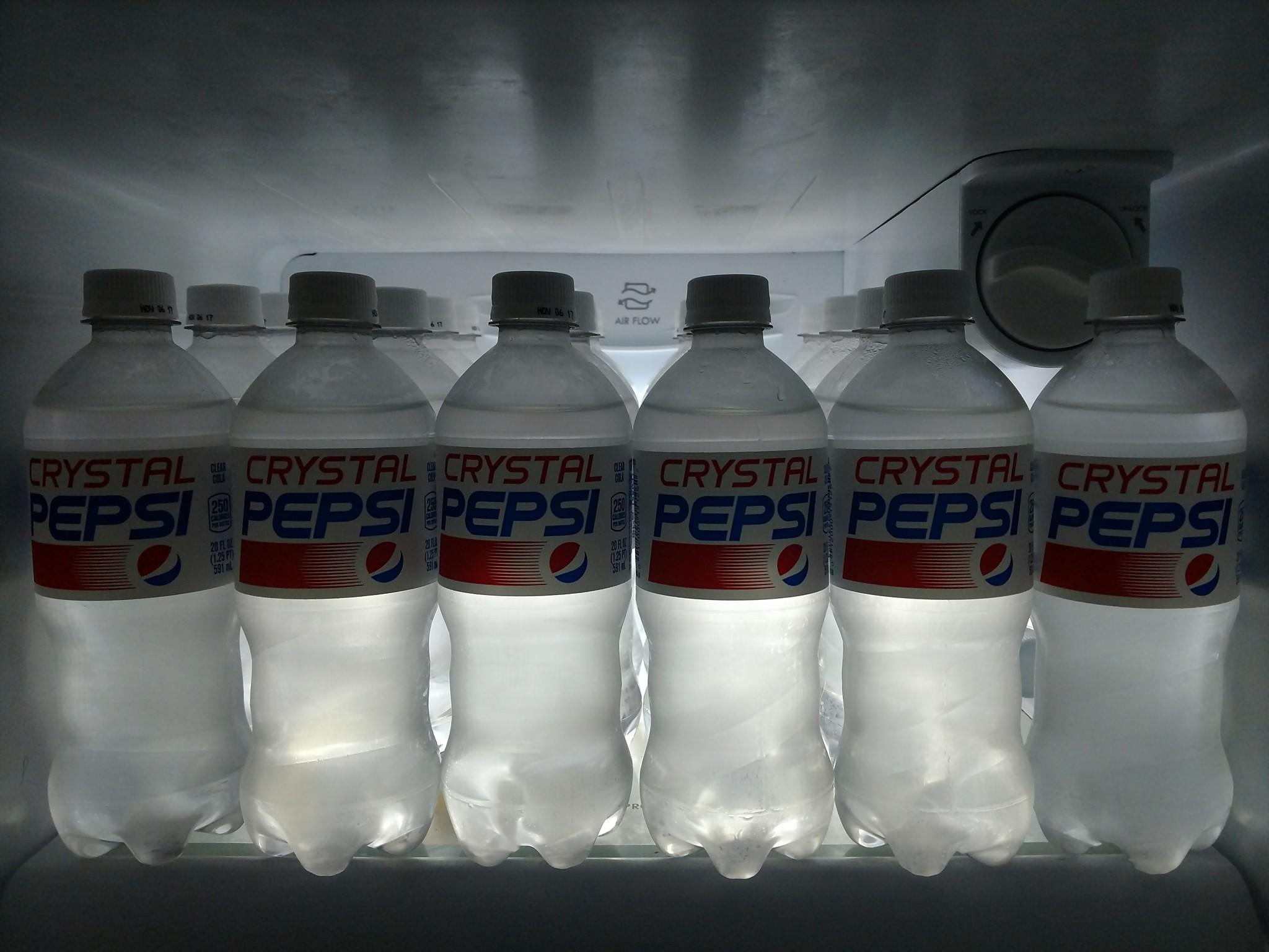 2048x1536 Crystal Pepsi is life