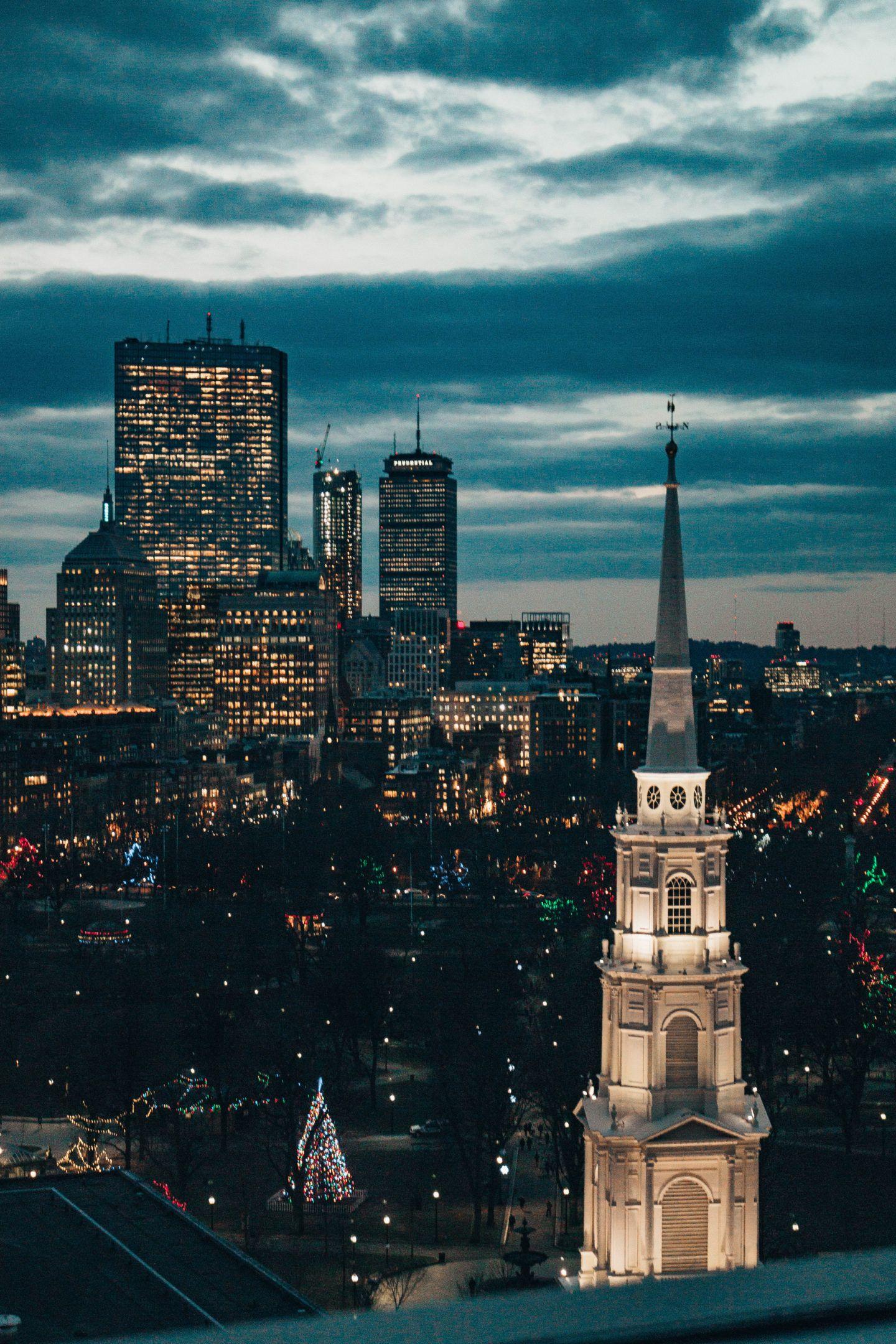 1440x2160 A Very Boston Christmas: Kimpton Nine Zero Hotel • Stop, Drop & Vogue. Massachusetts aesthetic, Boston photography, Boston wallpaper