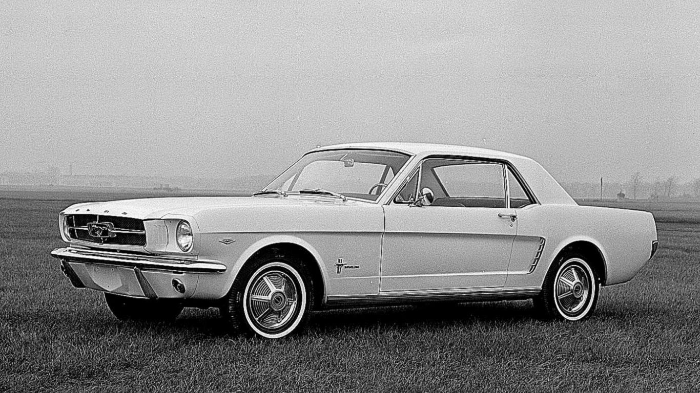 1366x768 Ford Mustang Vintage HD Wallpaper