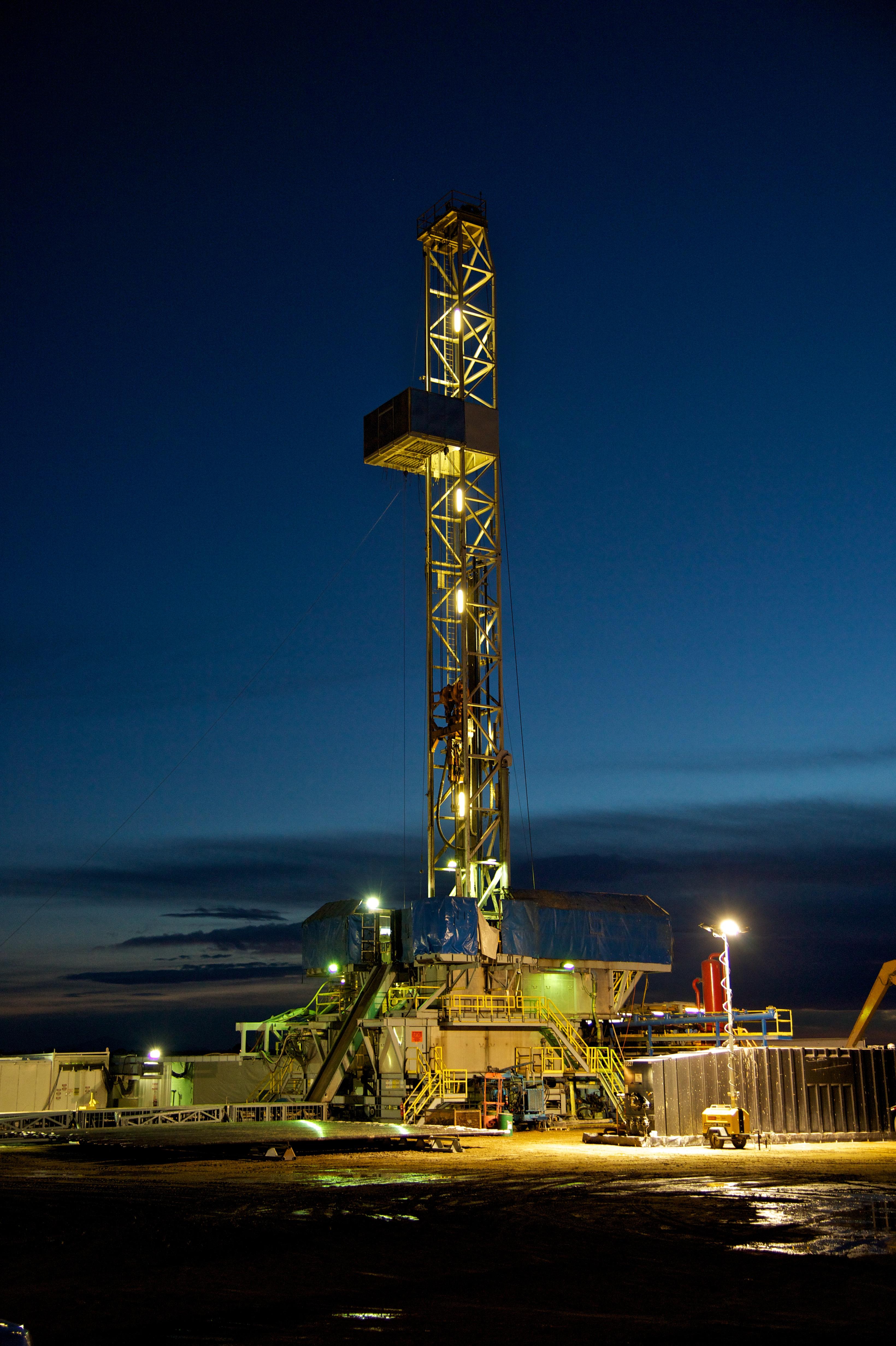 3280x4928 Free download My Pipeline Rig Rig Welder Gallery Image Crazy Gallery [3280x4928] for your Desktop, Mobile & Tablet. Explore Drilling Rig Picture Wallpaper. Drilling Rig Picture Wallpaper, Oil Rig