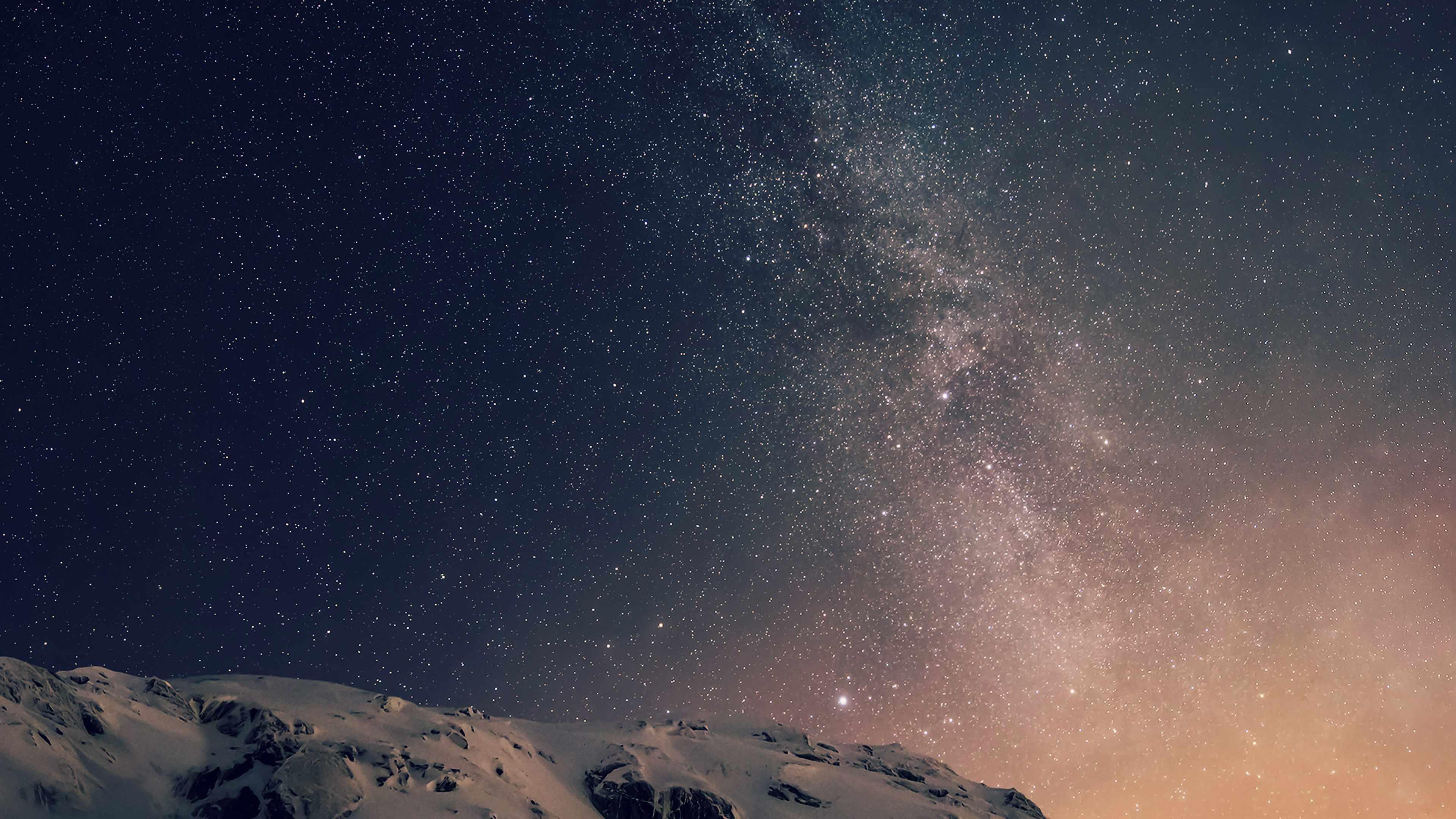 3840x2160 4K Night Sky