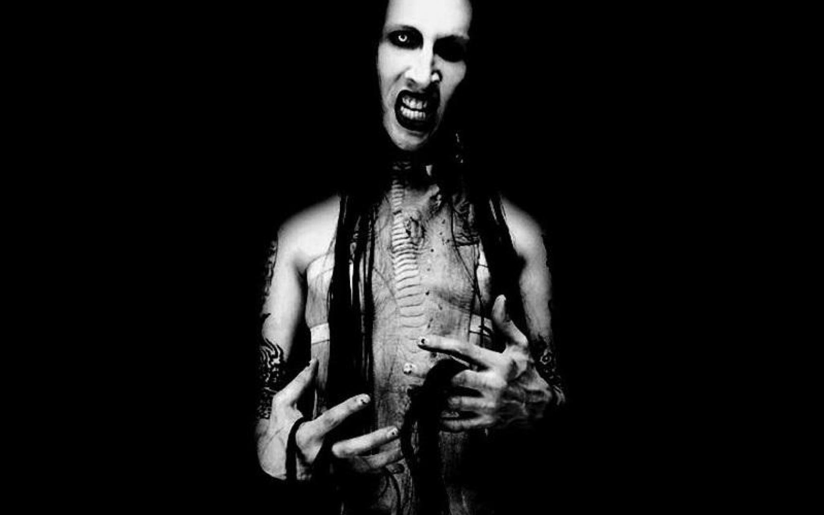 1680x1050 MARILYN MANSON industrial metal rock heavy shock gothic glam dark gd wallpaperx1050