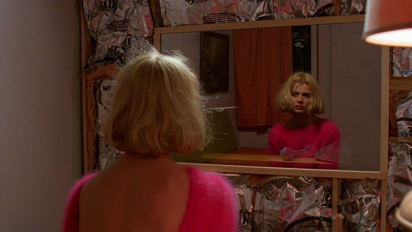 1600x900 Paris, Texas Wallpaper