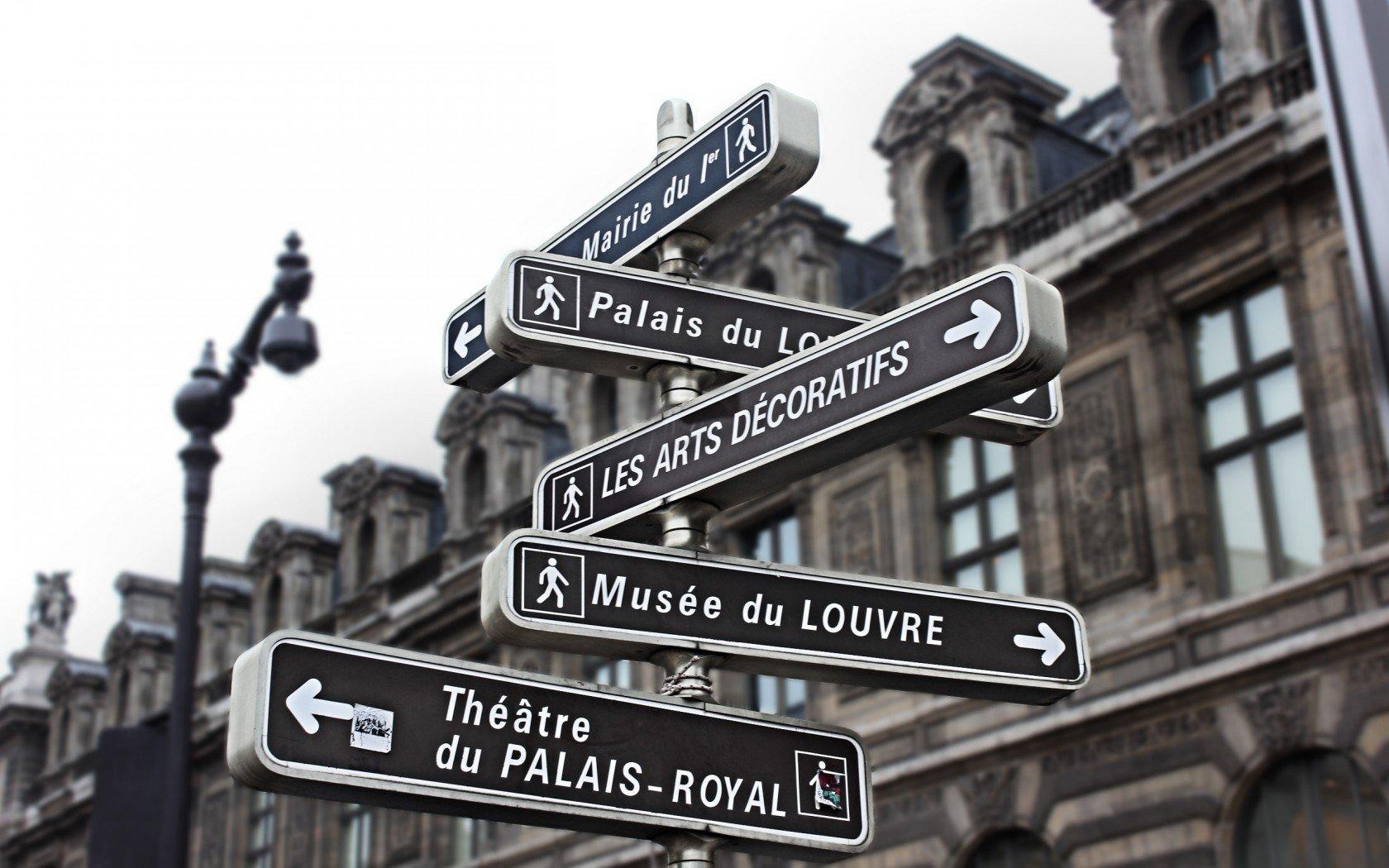 1680x1050 paris, Architecture, Signs, Roads, Sign, Blurred, Background Wallpaper HD / Desktop and Mobile Background