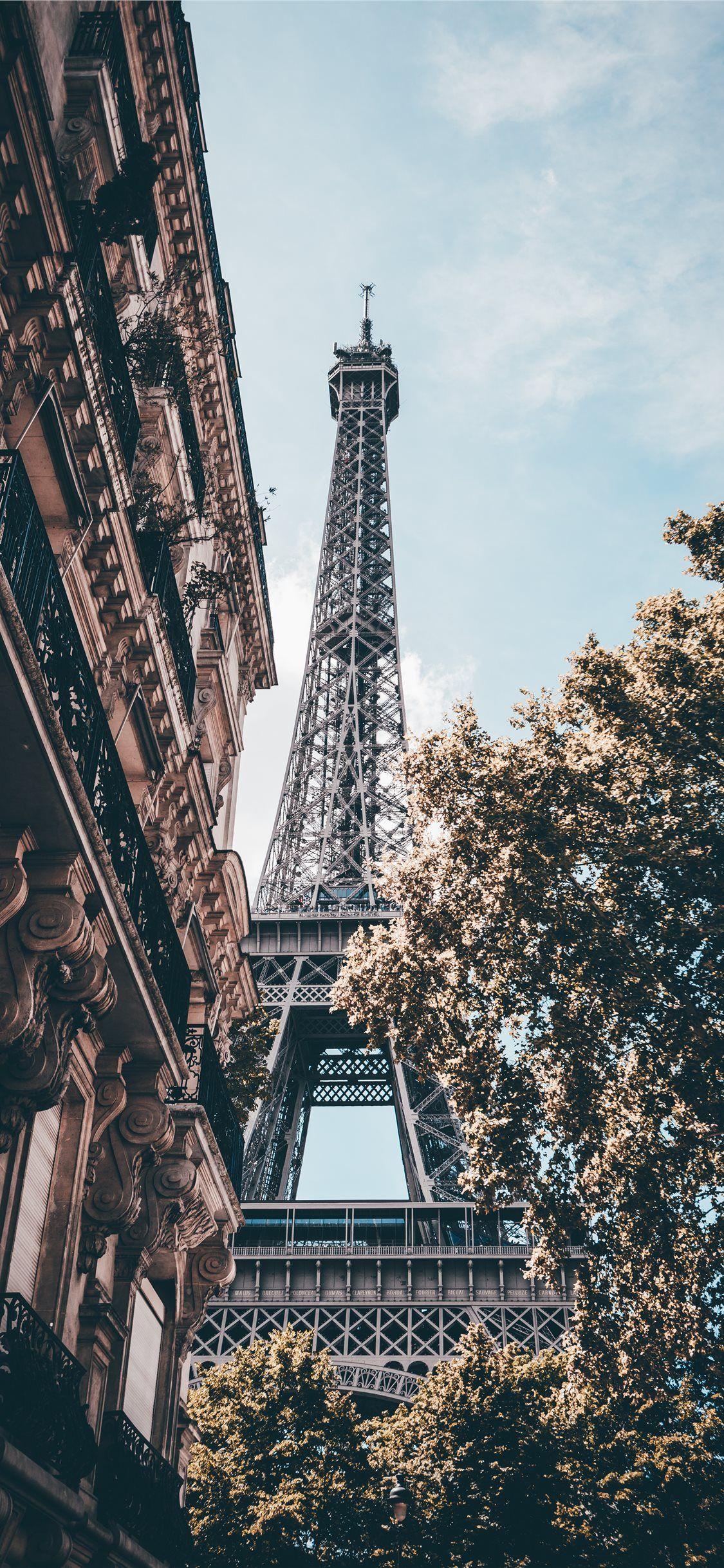 1125x2436 Paris 4k iPhone Wallpaper