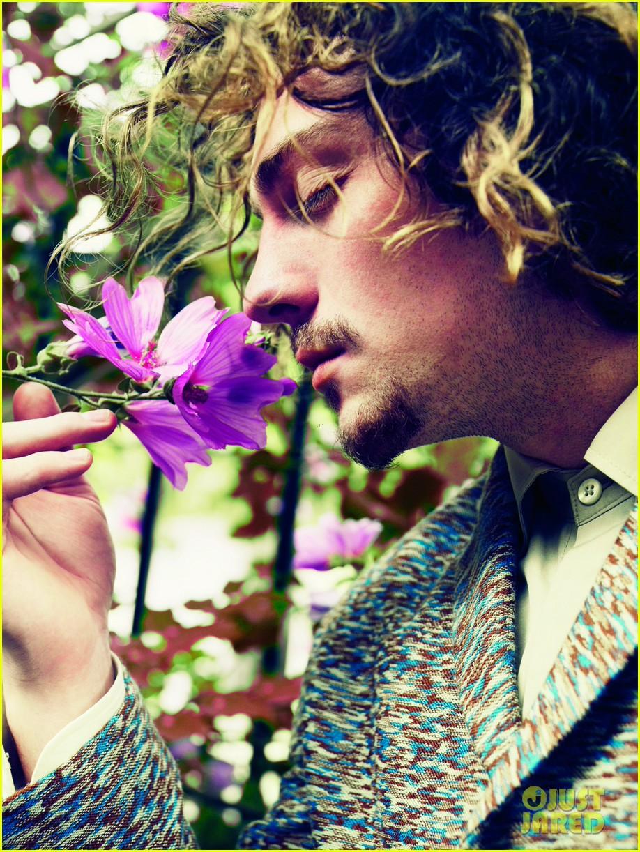 918x1222 Aaron Taylor Johnson Covers 'Bullett' Magazine!: Photo 2709839. Aaron Johnson, Exclusive, Magazine Picture