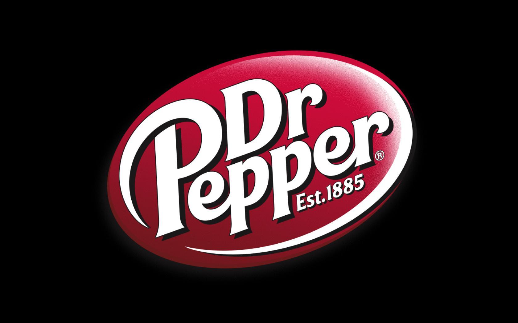 Pepper на русском. Доктор Пеппер. Доктор Пеппер обои. Доктор Пеппер значок. Dr Pepper этикетка.