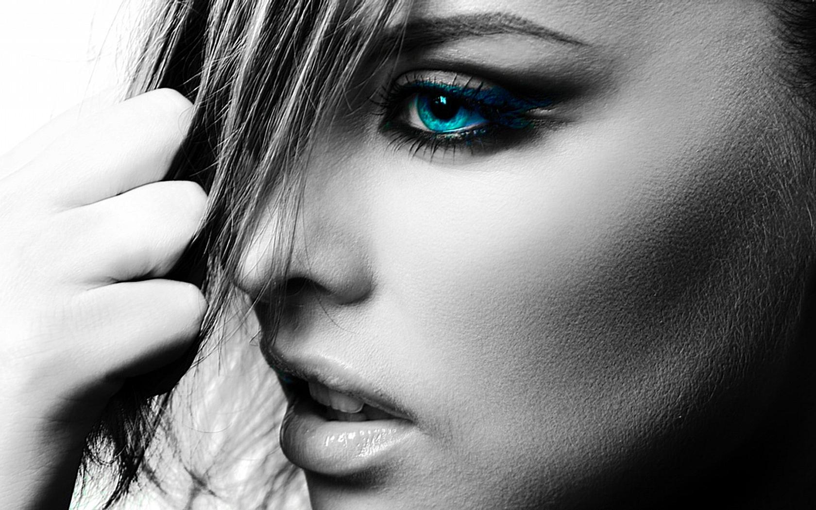 1680x1050 Women Eye Wallpaper:1680x1050