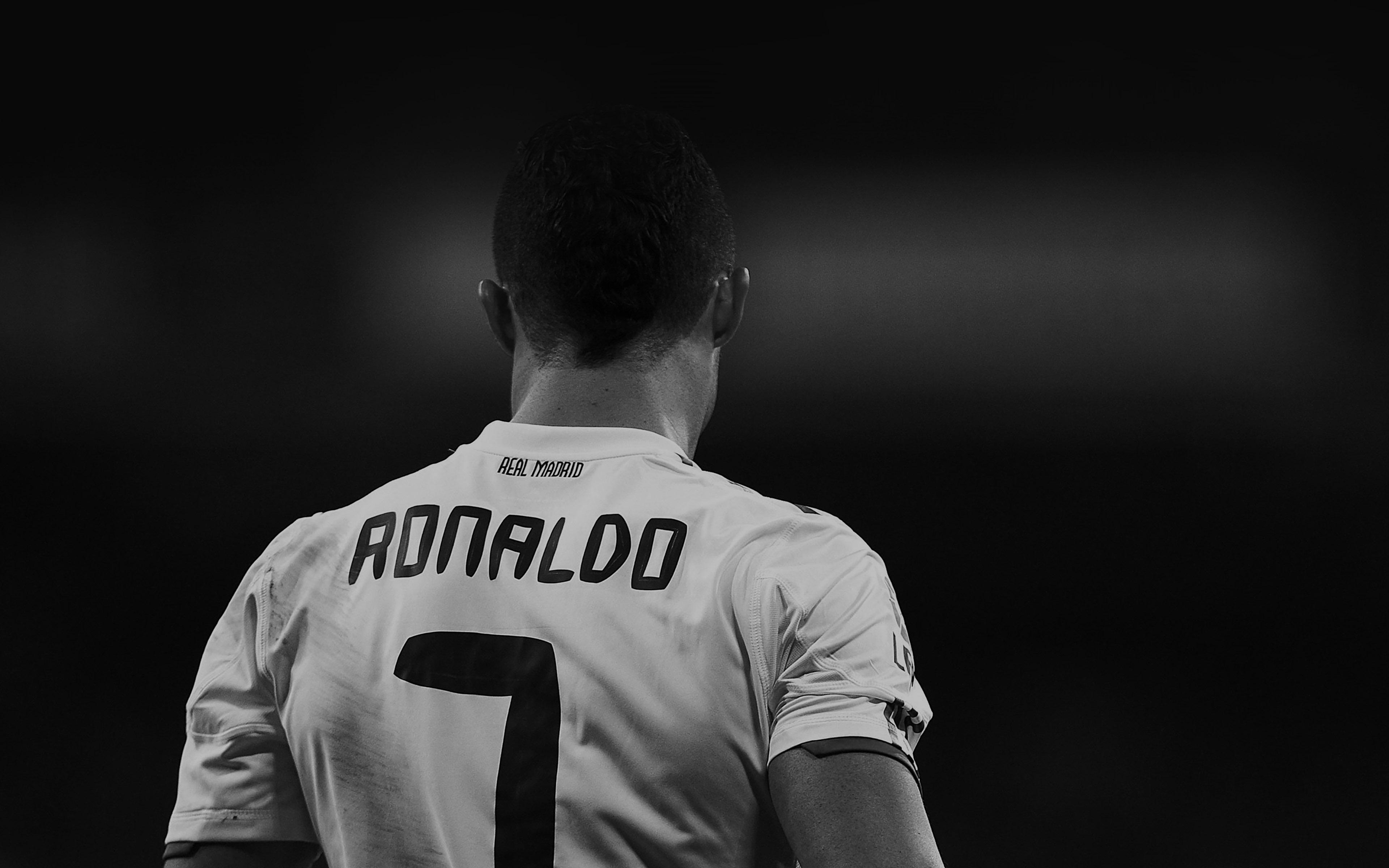 3840x2400 wallpaper for desktop, laptop. cristiano ronaldo 7 real madrid soccer dark