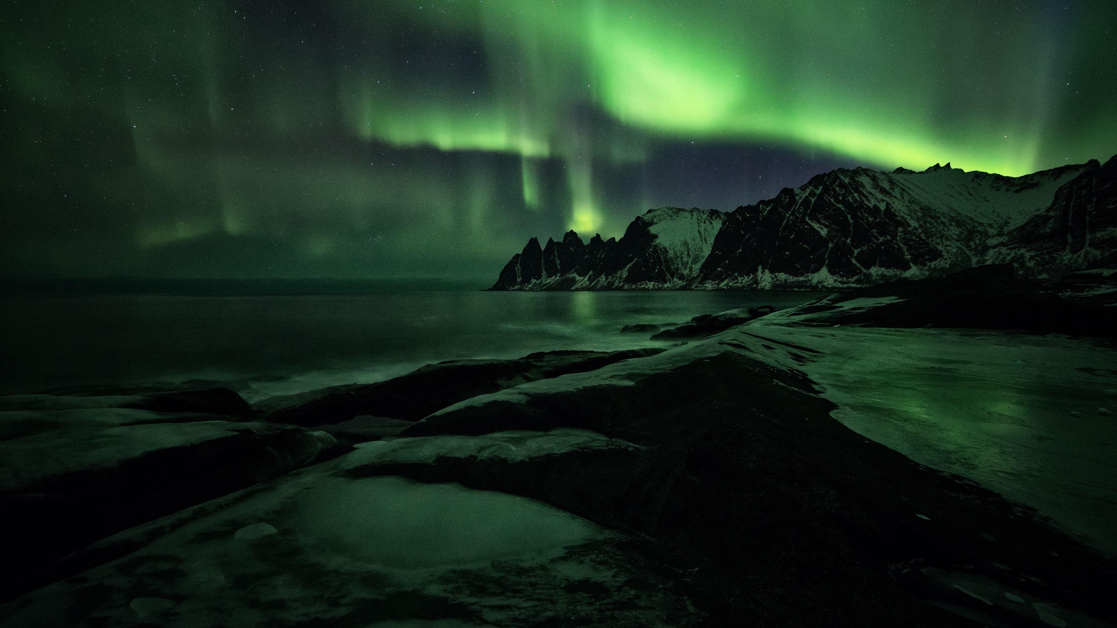 3840x2160 northern lights, mountains, shore, snow 4k Shore, northern lights, Mountains. Northern lights, Beautiful background, Places to see