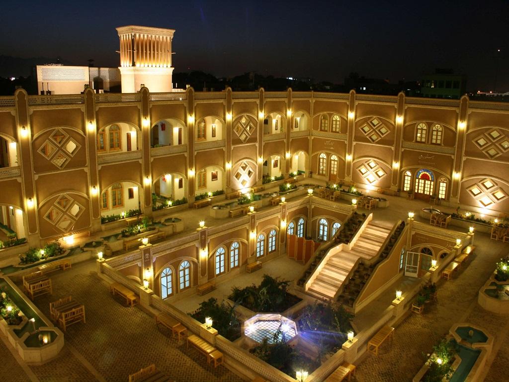 1024x768 Yazd Tour. Iran Travel Agency