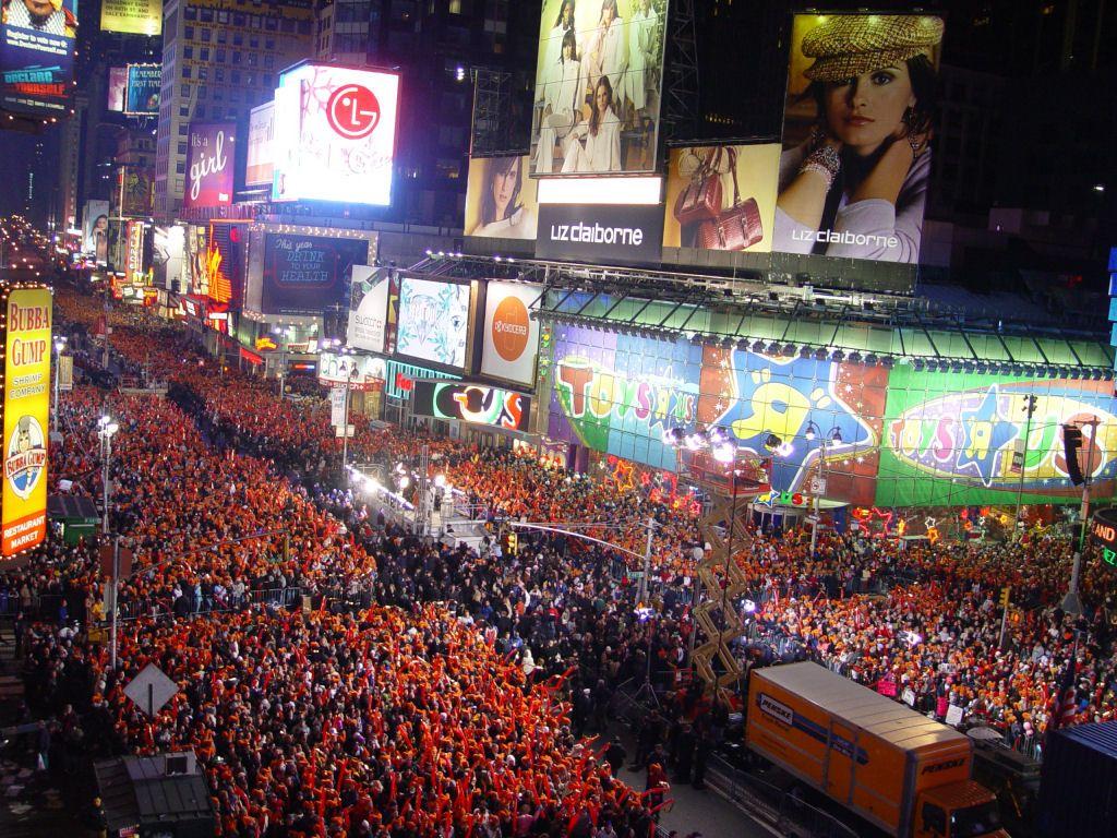 1024x768 New Year's Eve in numbers: Facts for the Times Square ball dropsqft