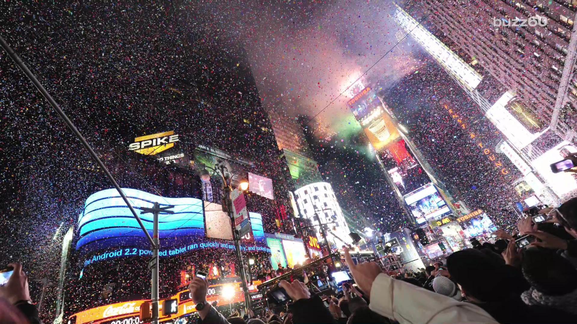 1920x1080 Olive Garden in Times Square charging $400 for New Year's Eve tickets