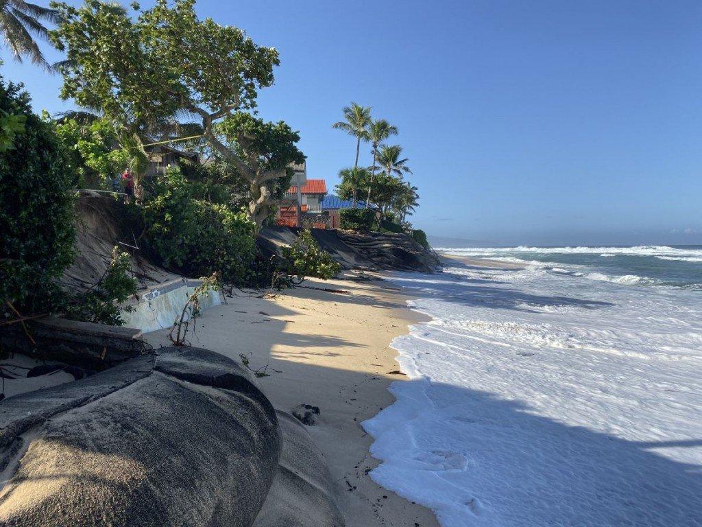 1024x768 Why Hawaii's Beaches are Disappearing at an Alarming Rate