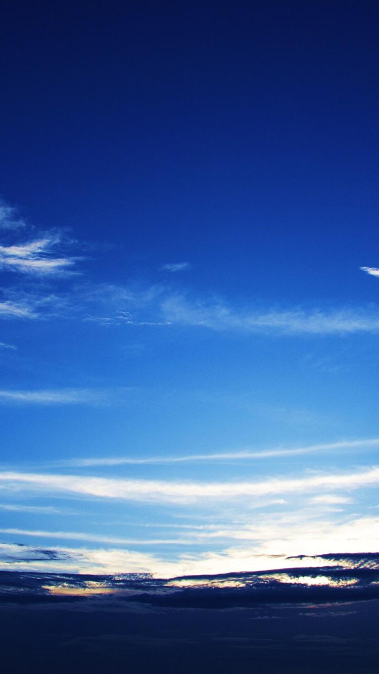 750x1334 Dark Blue Cloudy Sky iPhone 6 Wallpaper HD