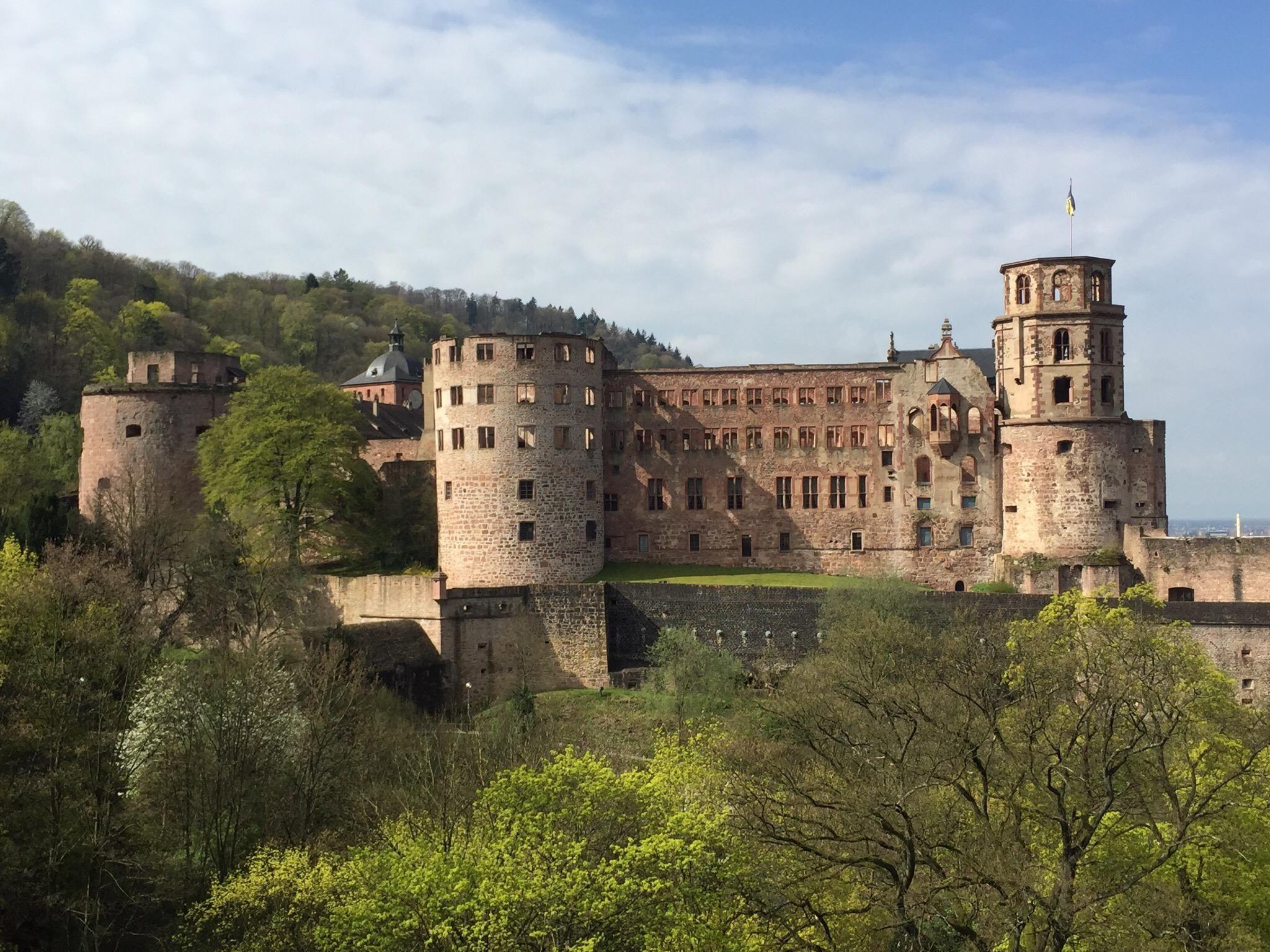 2048x1536 Castles and fortifications