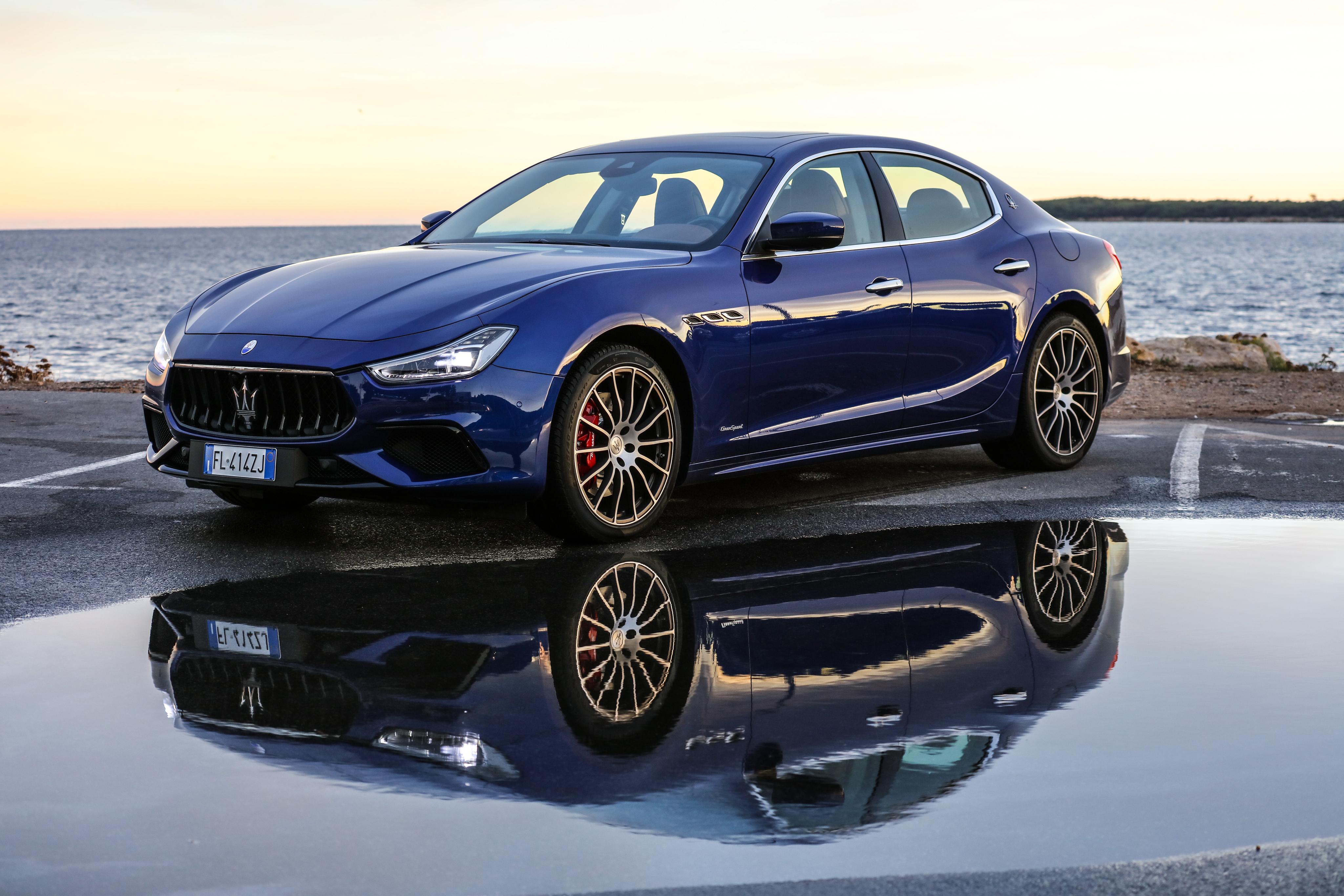 4096x2731 Maserati Ghibli 4k Ultra HD Wallpaper