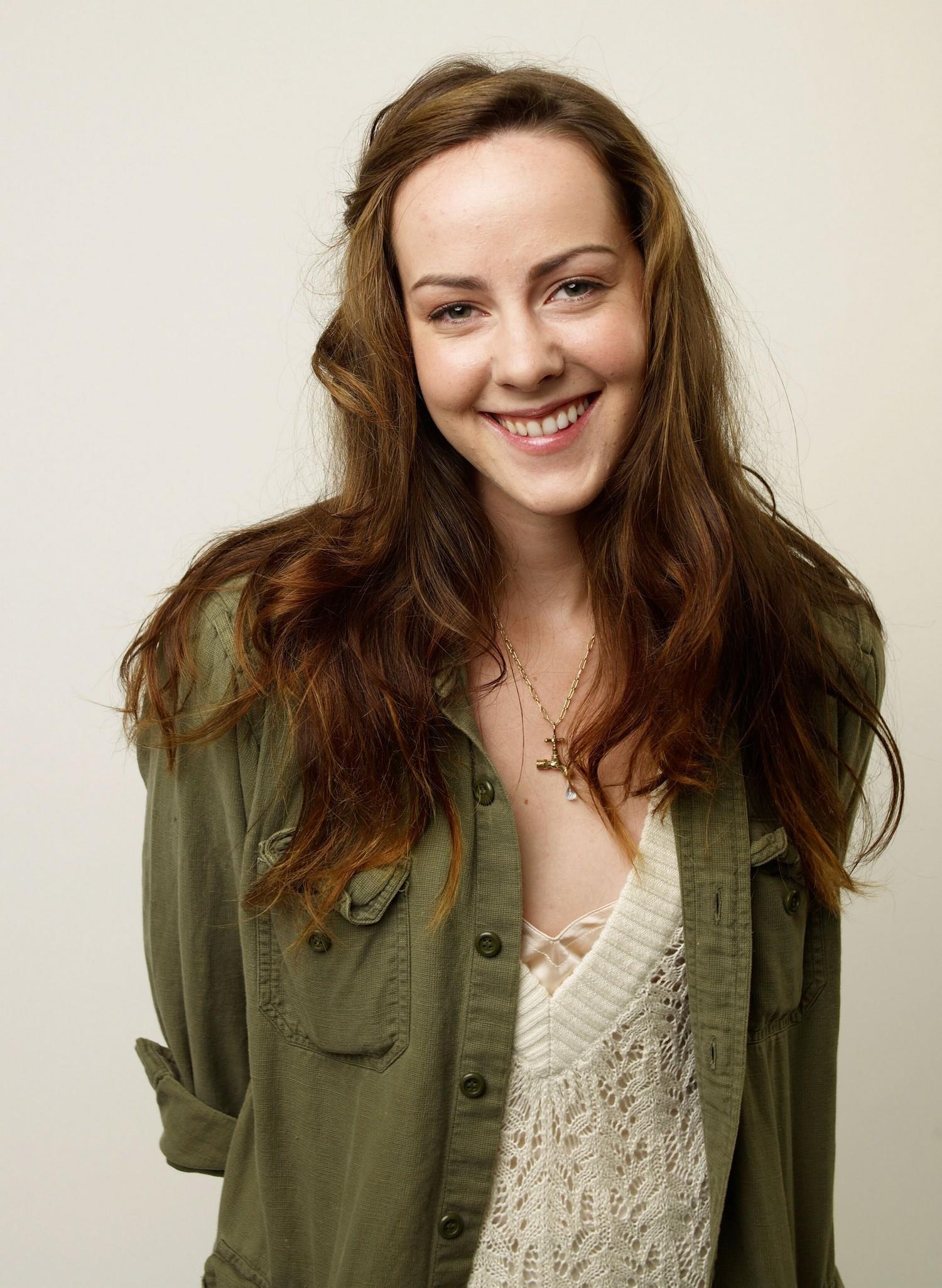 1500x2051 Jena Malone wallpaper