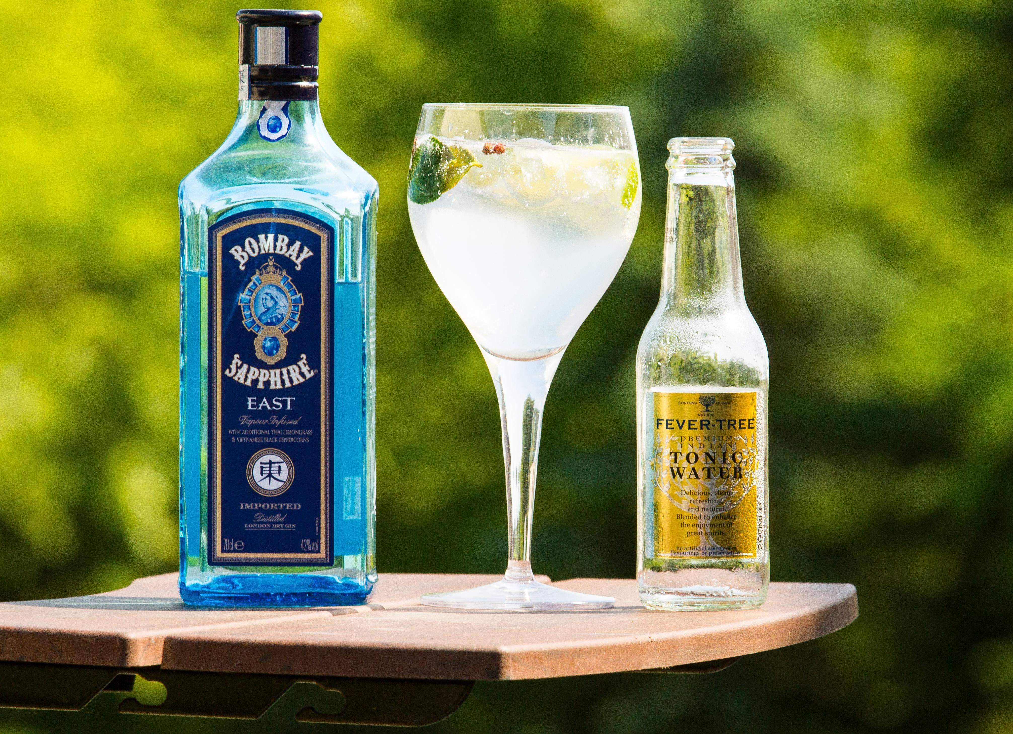 Vibrant Gin And Tonic In A Can Artwork Illustration Vibrant Gin And Tonic In A Can Artwork Illustration
