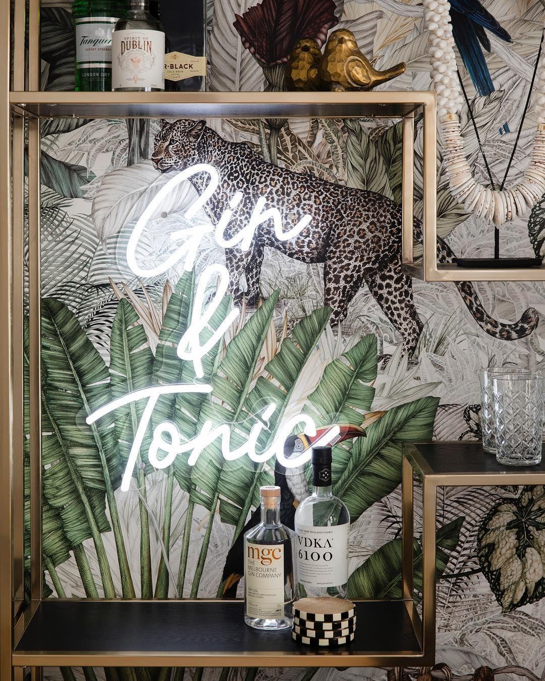 1080x1349 Gin And Tonic Neon Sign