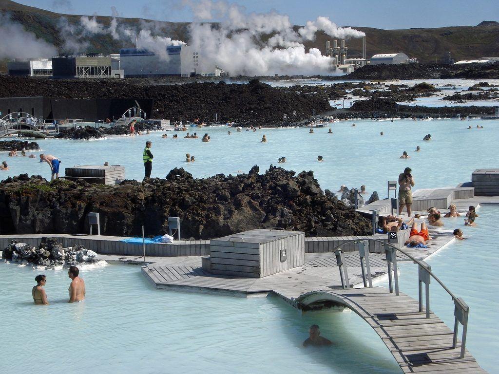 1024x768 Why We Went to Iceland and Didn't Visit the Blue Lagoon View from the Middle Seat