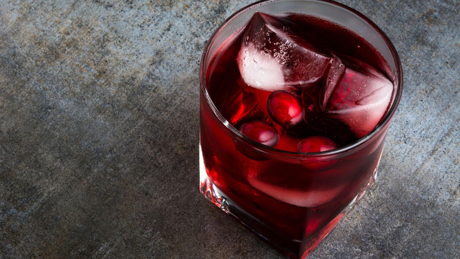 1600x900 How juice companies game science to perpetuate the myth that cranberry prevents UTIs