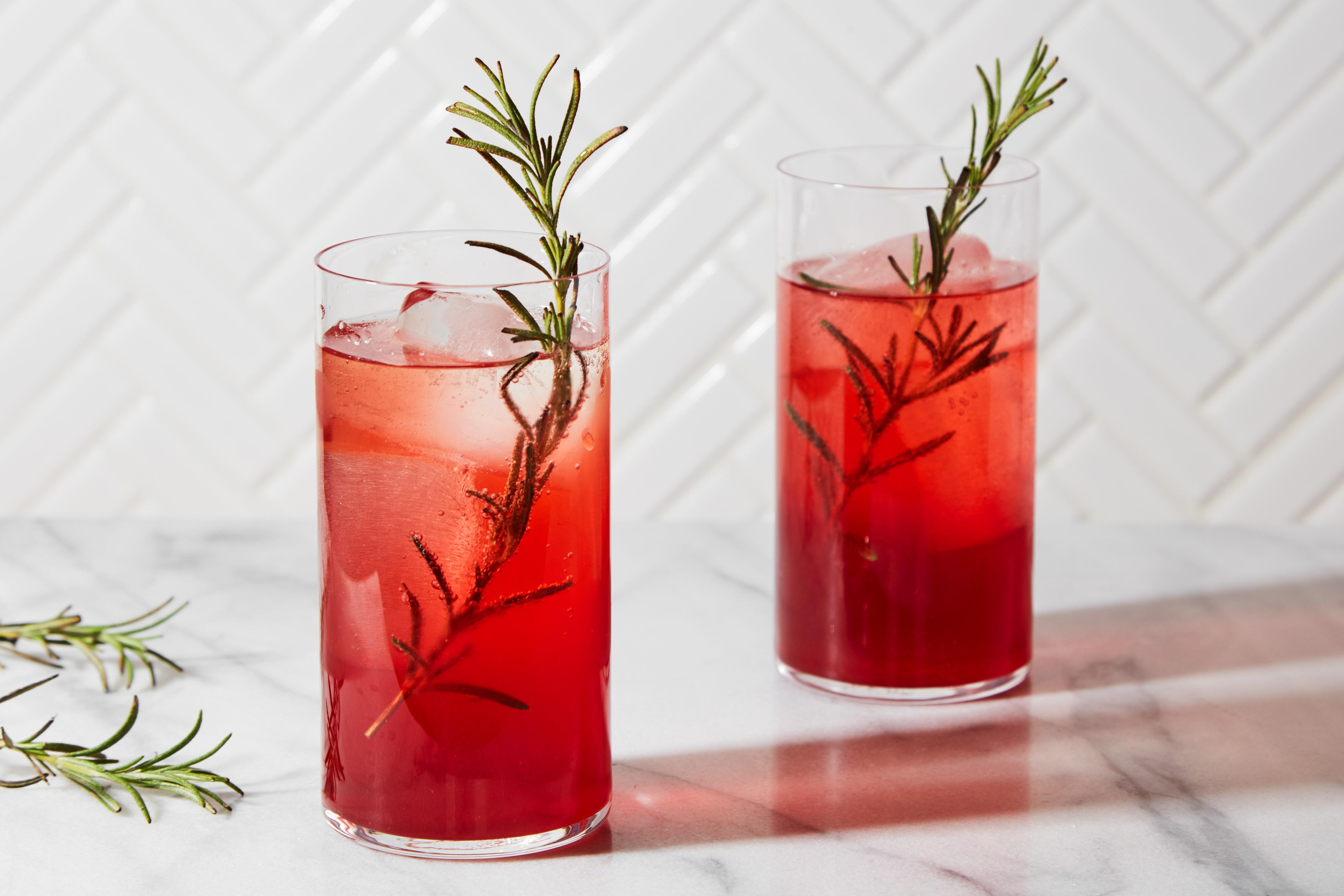 4771x3181 The Best Thanksgiving Cocktail Starts With Campari and Cranberry Juice