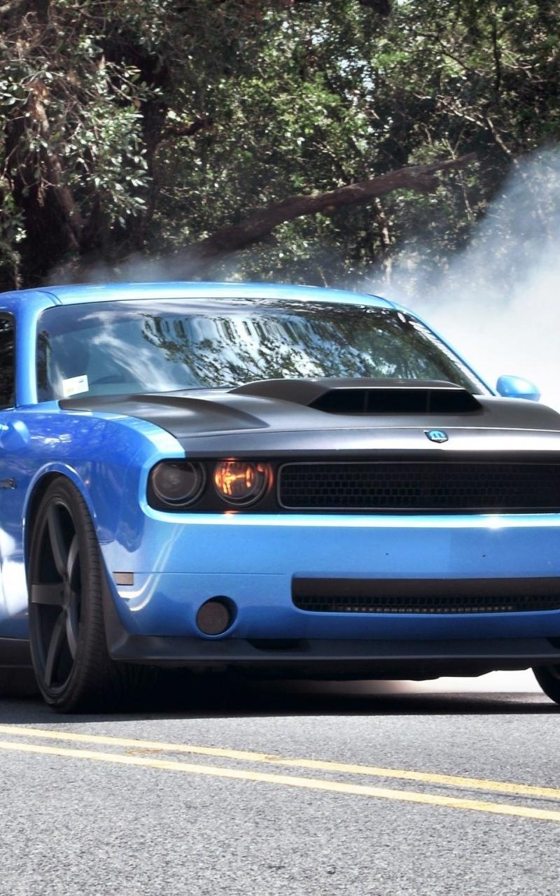800x1280 Wallpaper Cars, Blue, Front View, Dodge Challenger, Burnout:2300x1533