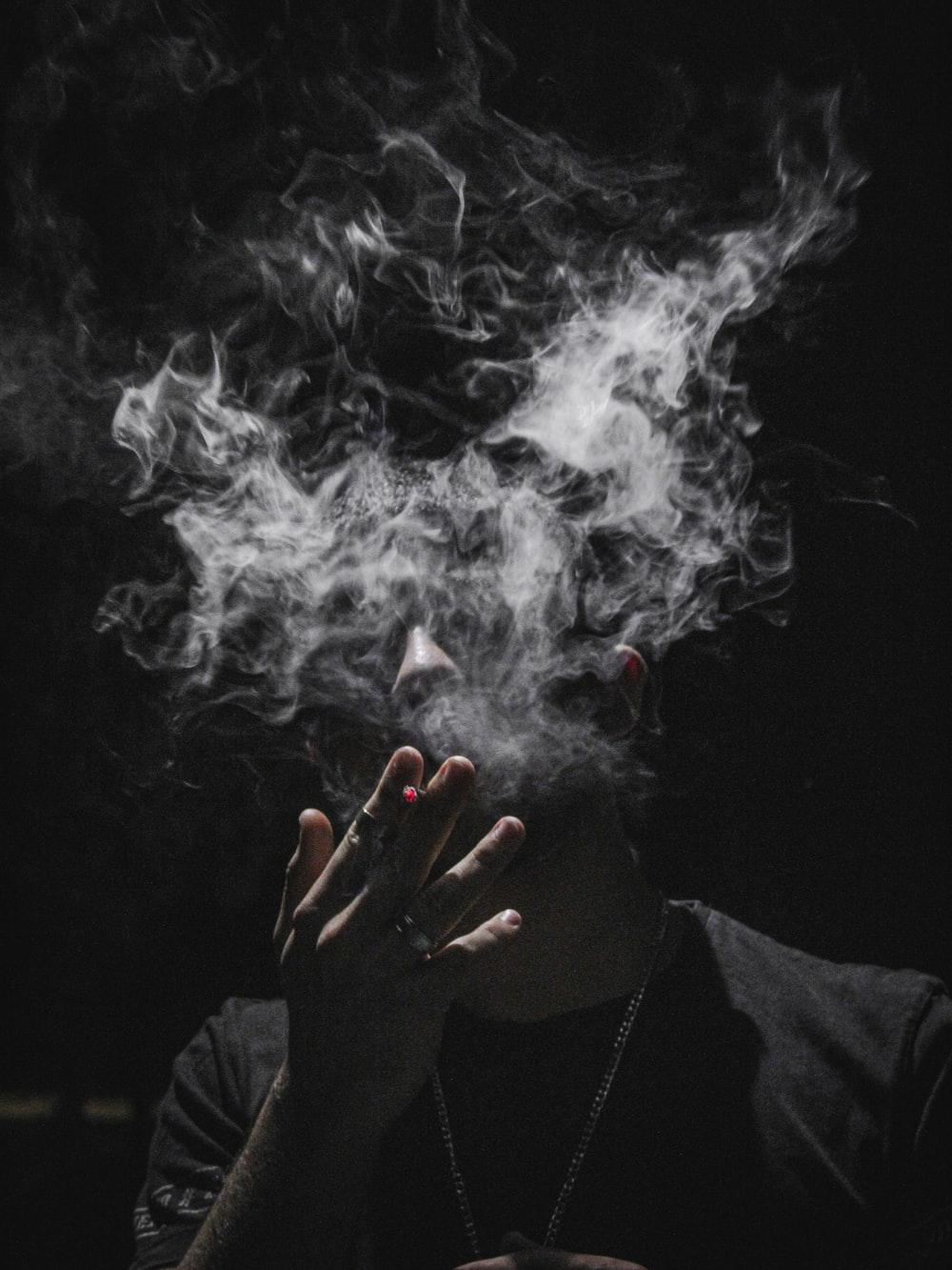 1000x1333 Vape Smoking Picture. Download Free Image