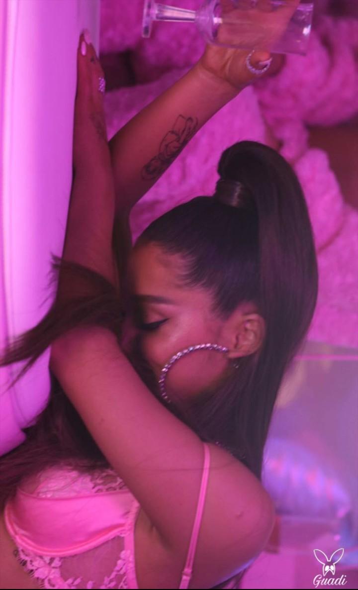720x1186 Ariana Grande 7 Rings 壁紙 - 最高の画像新しい壁紙FHD