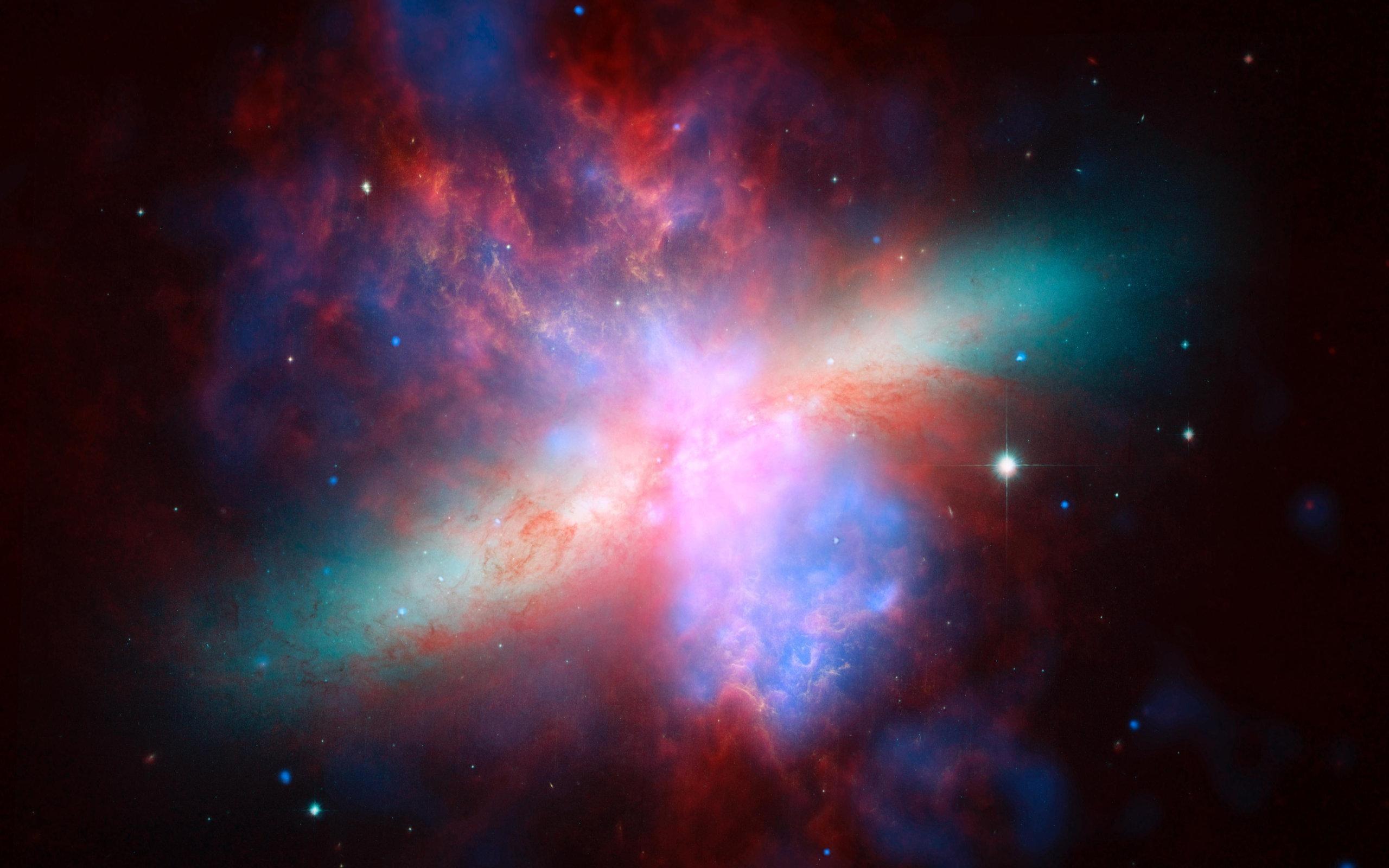 2560x1600 Space Nebula Hubble Telescope wallpaper