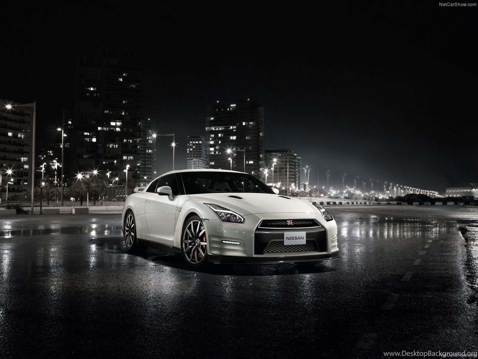 1600x1200 Amazing Nissan GTR Nismo Wallpaper Desktop Background