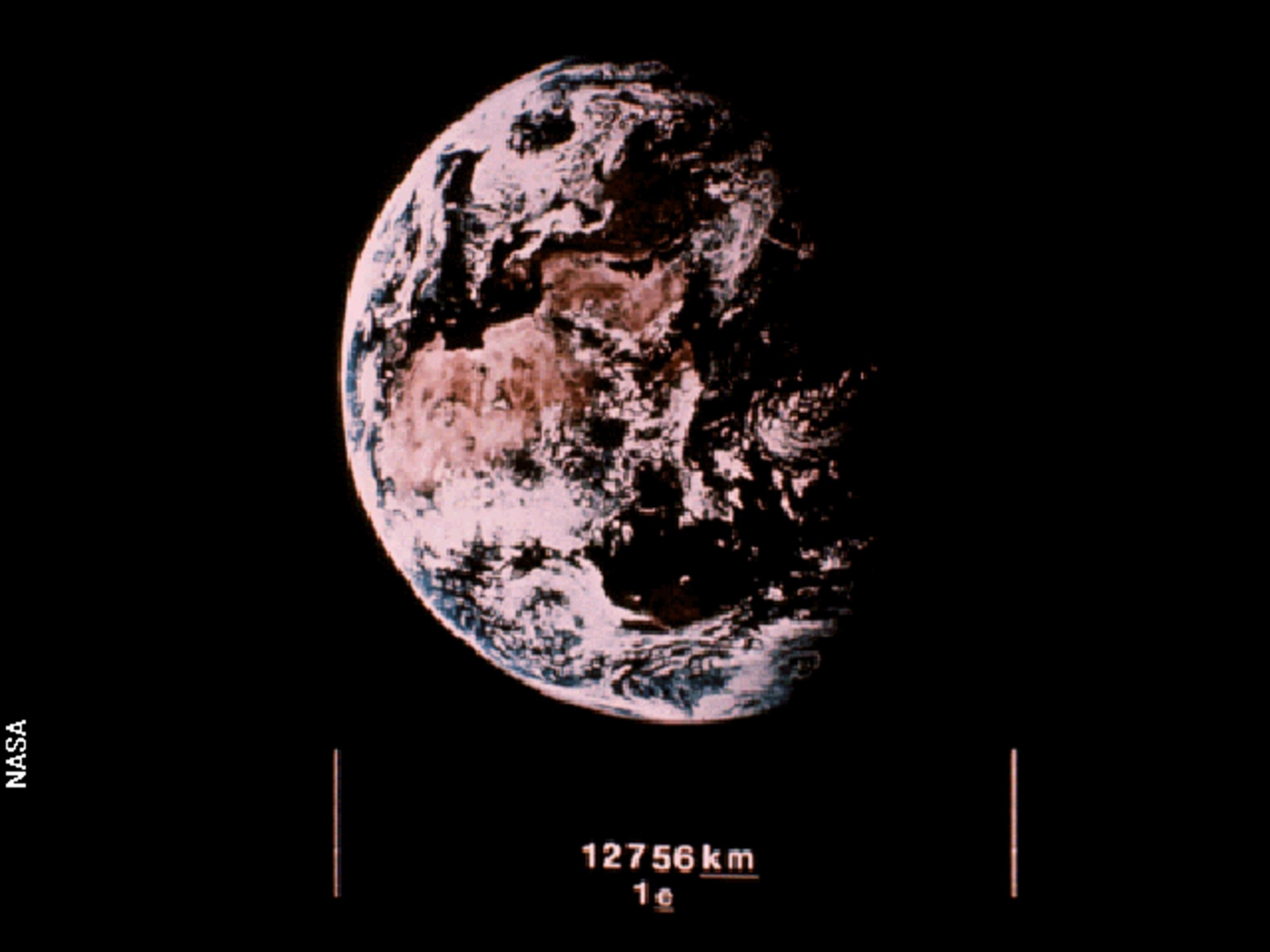 3072x2304 National Geographic Photo That Explain Earth to Extraterrestrials
