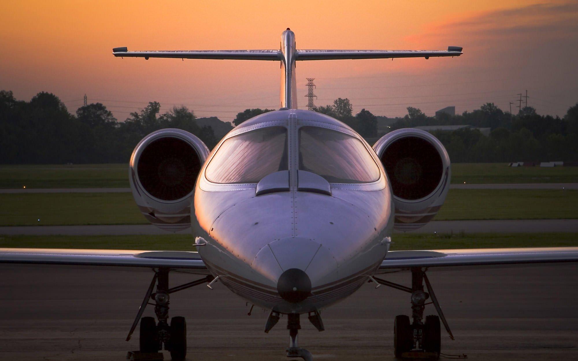 2000x1250 learjet, Aircraft, Airplane, Jet, Luxury Wallpaper HD / Desktop and Mobile Background
