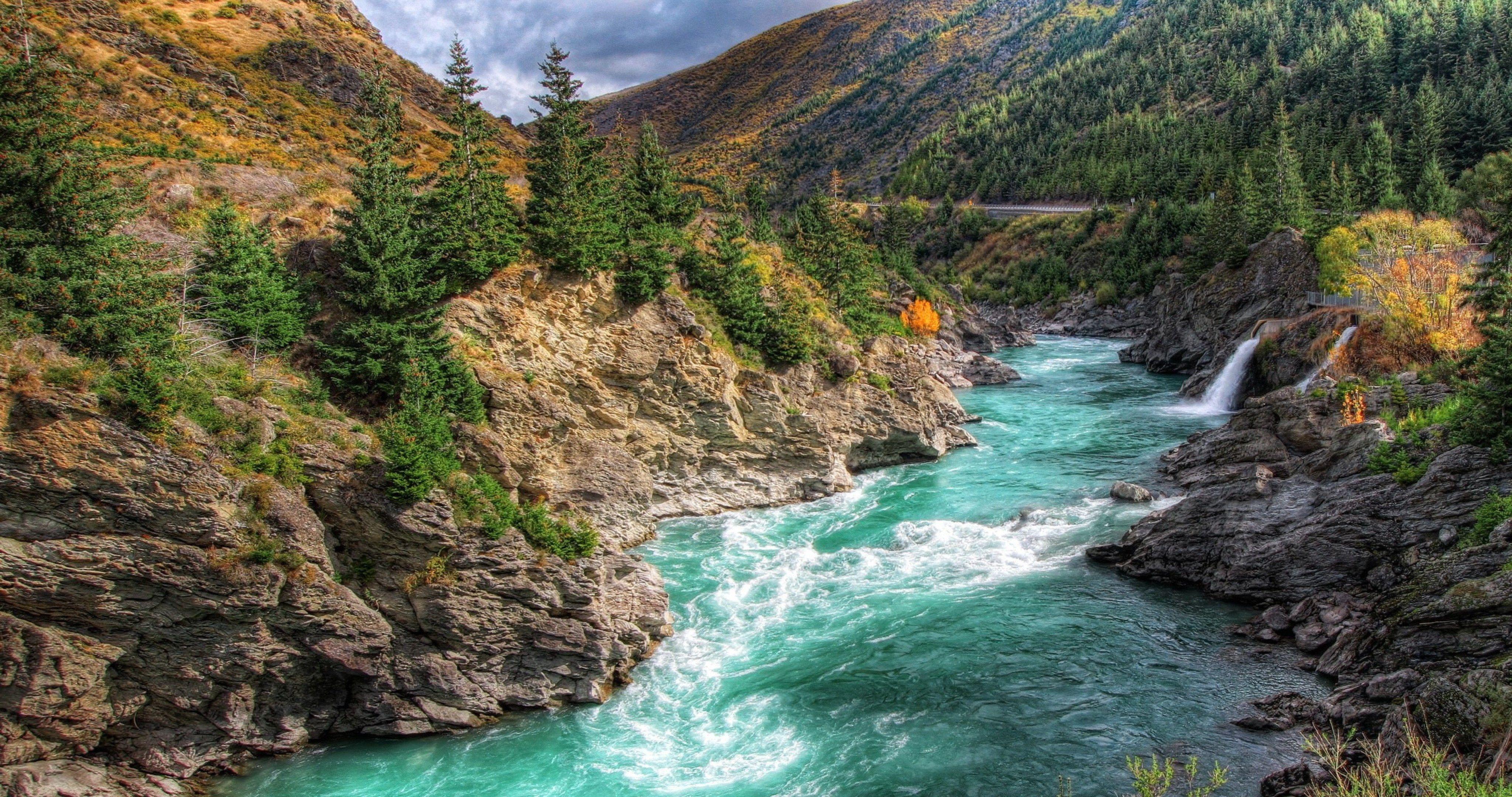 4096x2160 4k HD Mountain And River Wallpaper