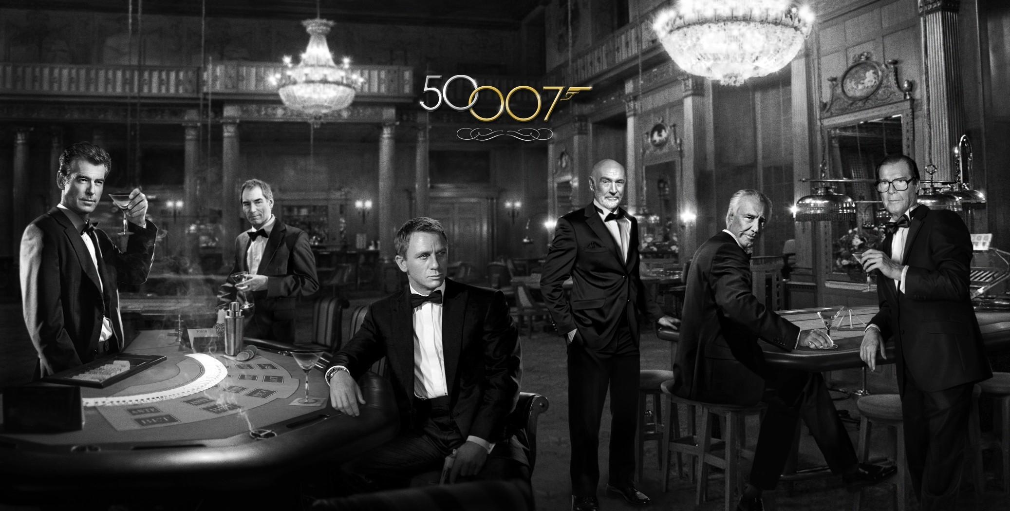 2074x1049 #timothy dalton, #Daniel Craig, #movies, #James Bond, wallpaper. Mocah HD Wallpaper