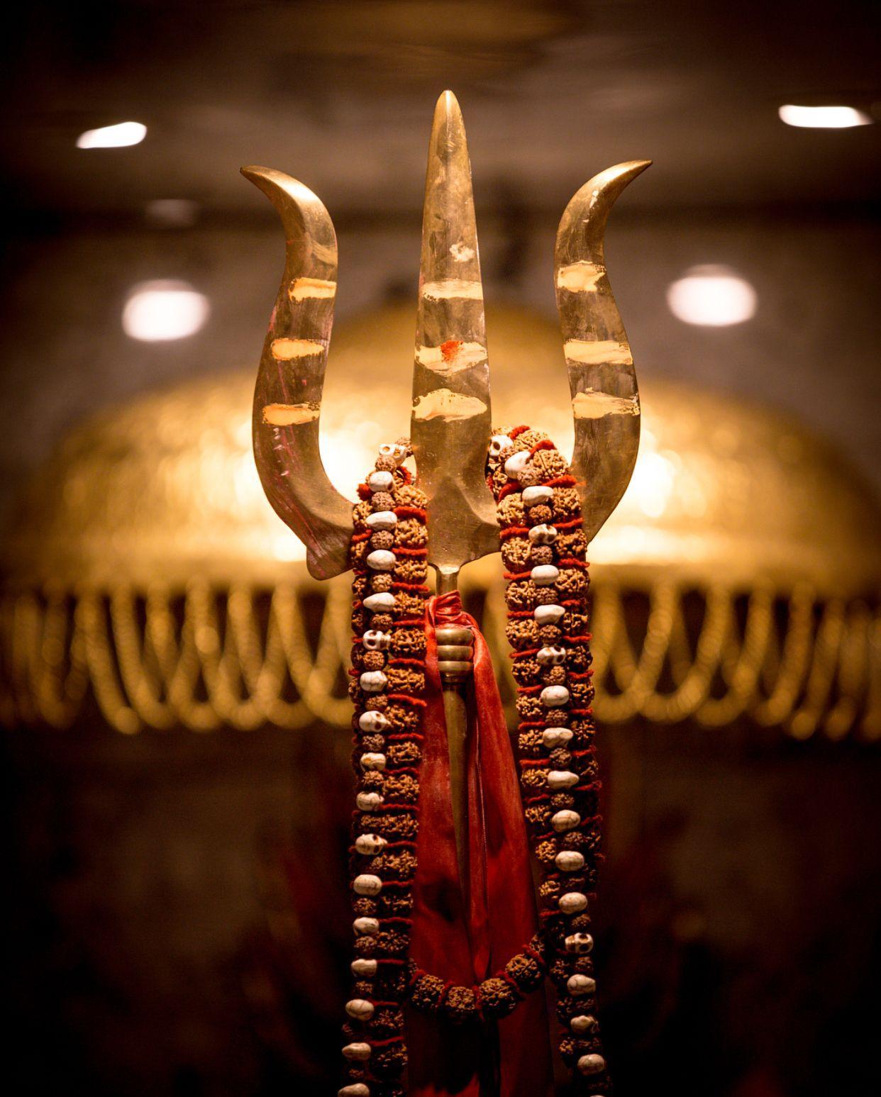 1242x1547 Trishul Mobile Wallpaper