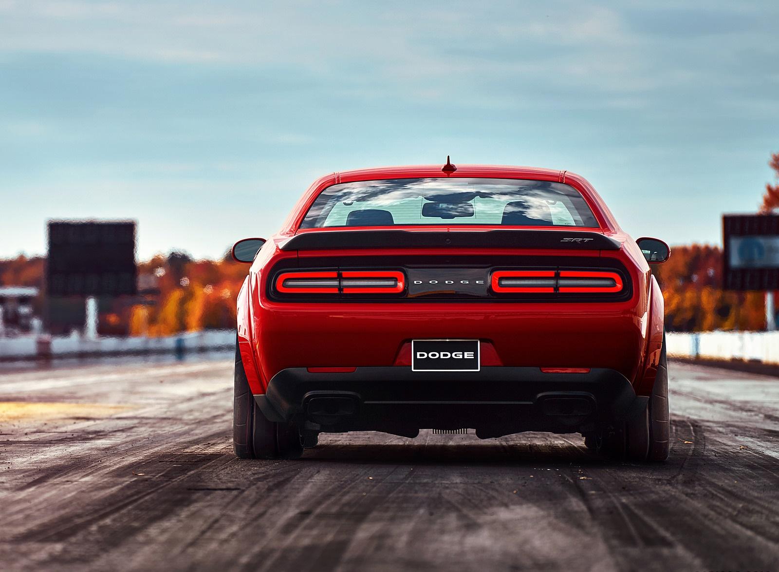 1600x1174 Dodge Challenger SRT Demon Rear Wallpaper (42)