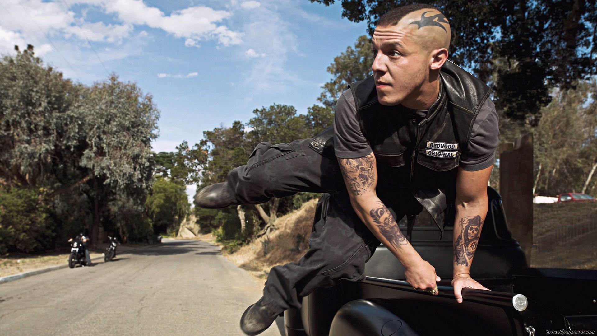 1920x1080 Theo Rossi Sons Of Anarchy