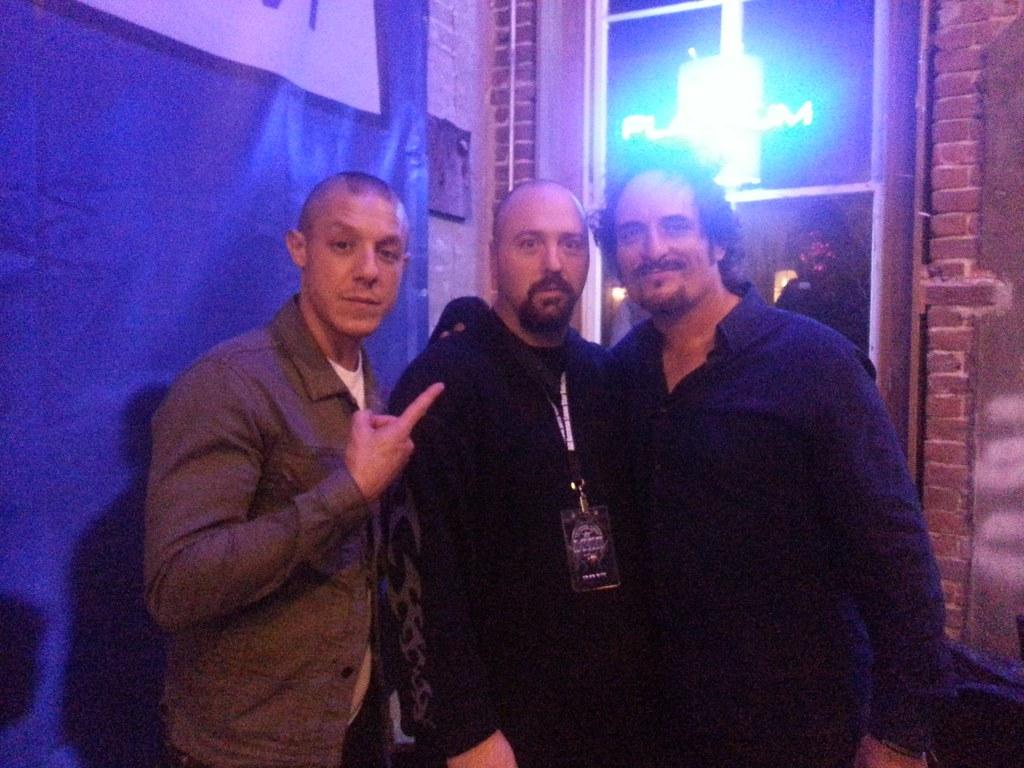 1024x768 Theo Rossi & Kim Coates. Sons Of Anarchy Juice & Tig