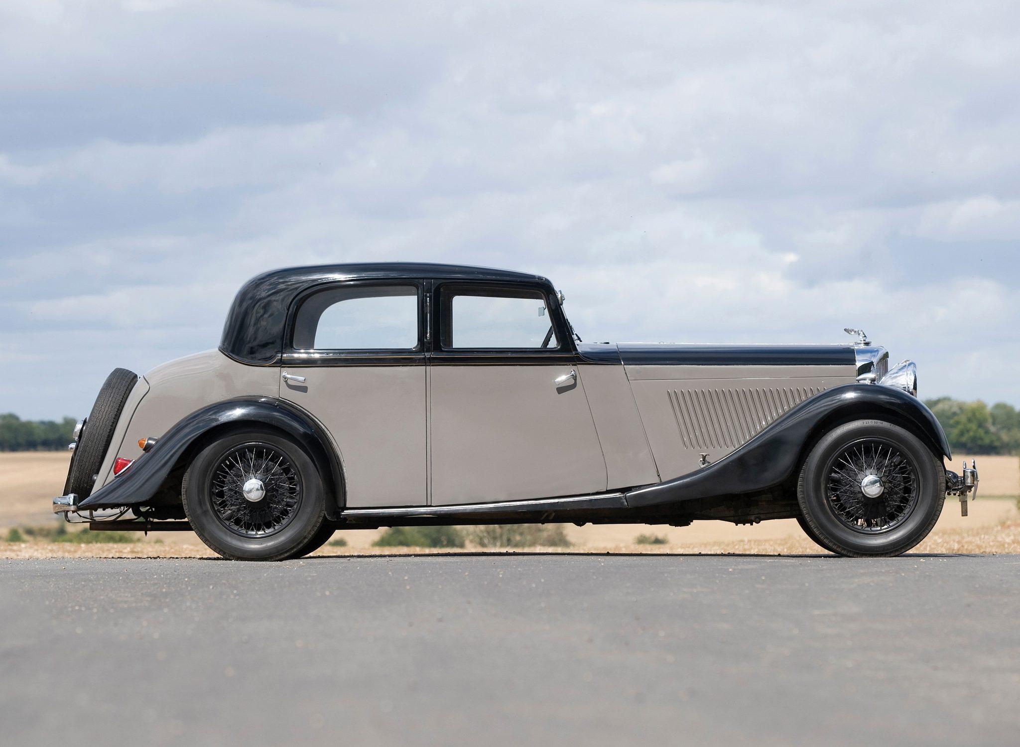 2048x1500 Bentley 3 ½ Litre Sports Saloon Wallpaper