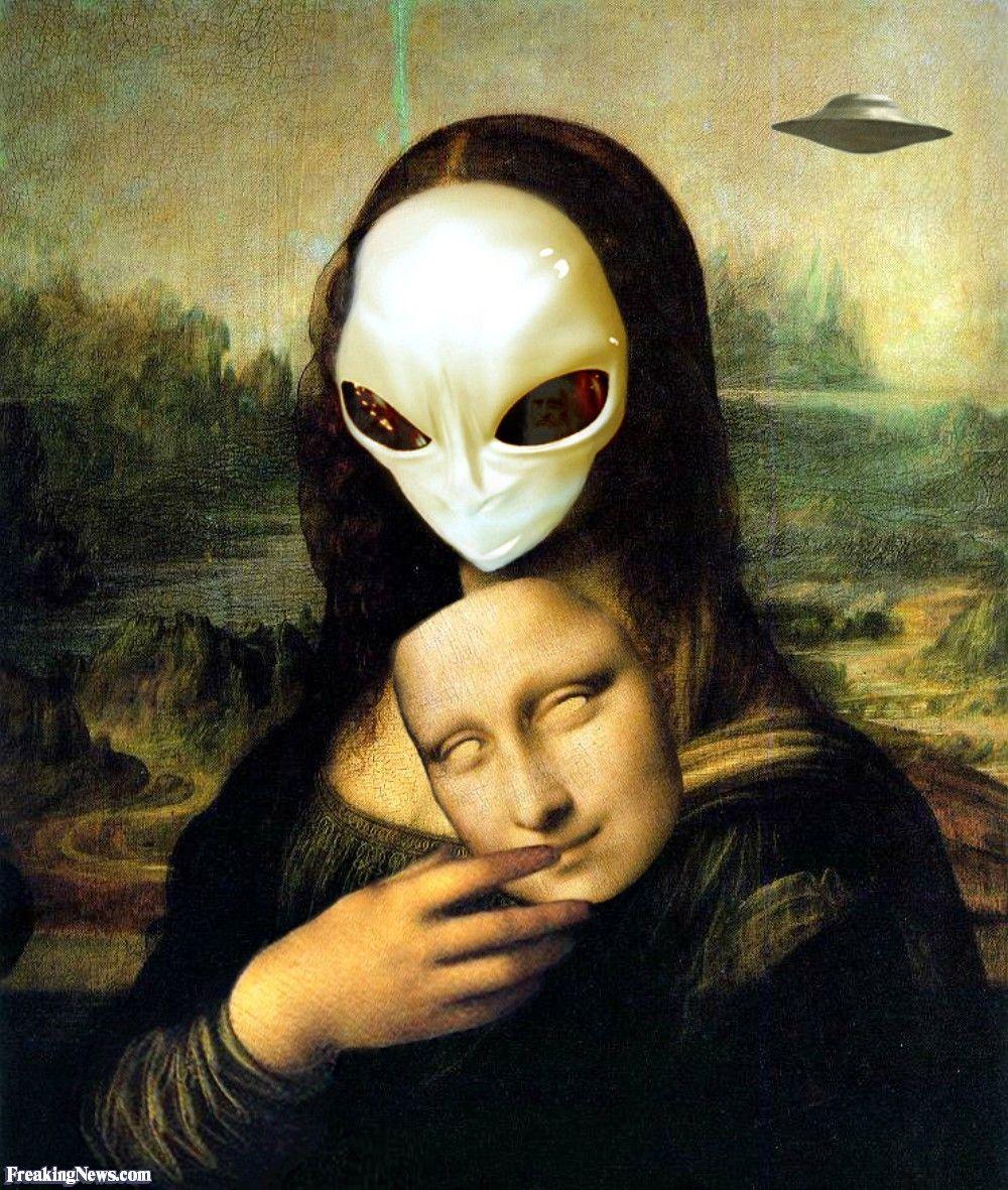 1000x1181 PAGES ArtProjects ThinkGymInformation Gifs: MONA LISA Gif ANIMATIONS And COMICAL PARODIES As Monsters Aliens!. Mona Lisa Alien, Mona Lisa Parody, Mona Lisa