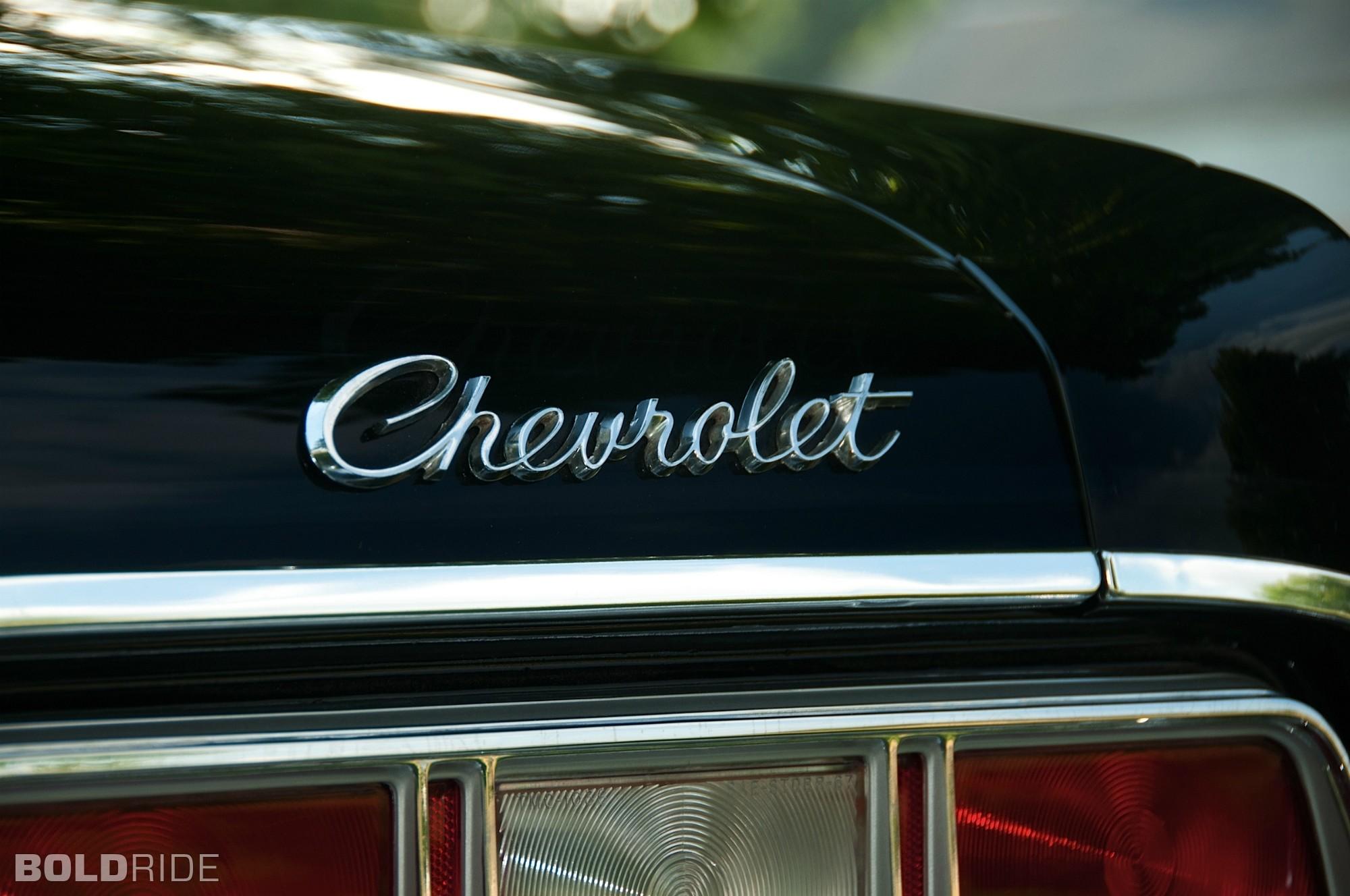 2000x1328 Chevy Impala Wallpaper