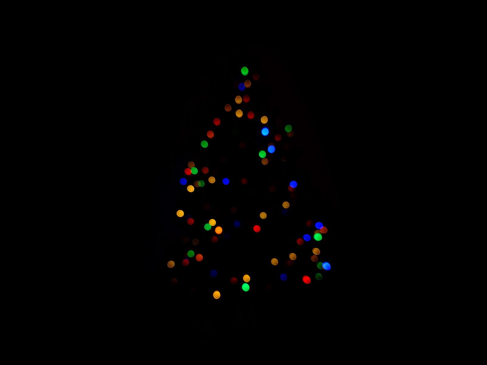 1600x1200 Christmas Tree Minimalism Dark 4k 1600x1200 Resolution HD 4k Wallpaper, Image, Background, Photo and Picture
