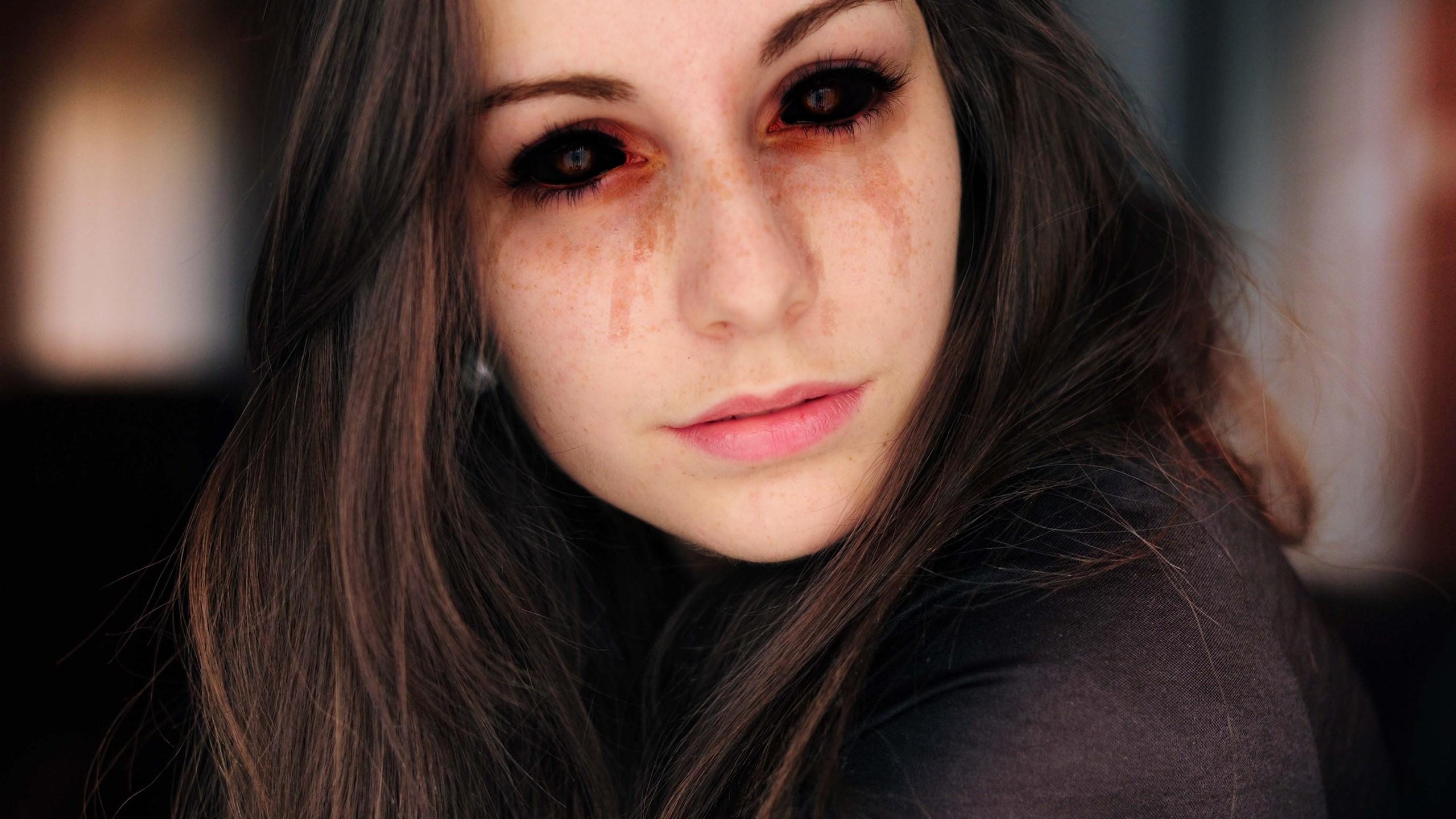2560x1440 #spooky, #black eyes, #creepy, #women, #face, #dark eyes, #long hair, wallpaper. Mocah HD Wallpaper