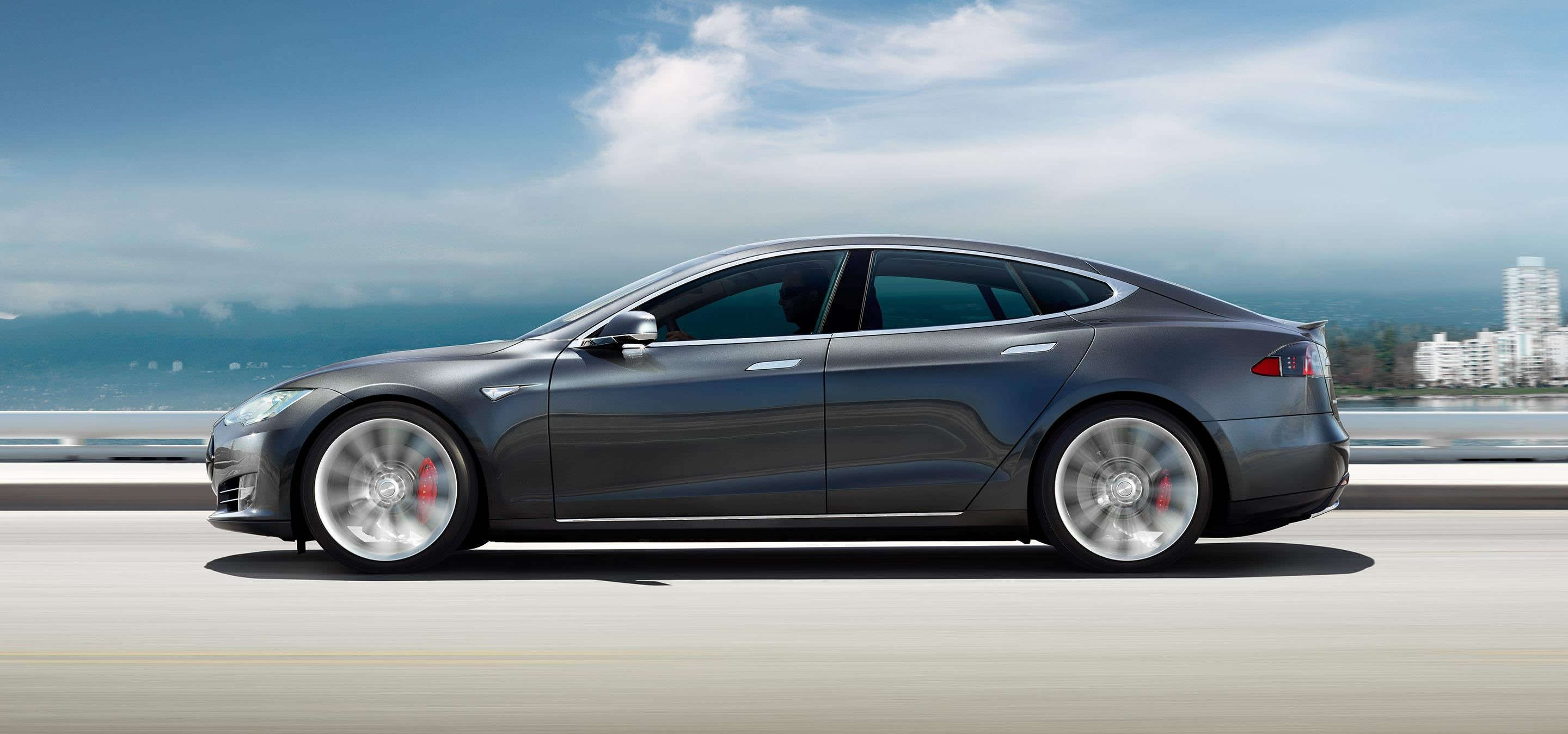 2880x1350 Elon Musk's Ride Sharing Vision Could Save The U.S. Auto Industry